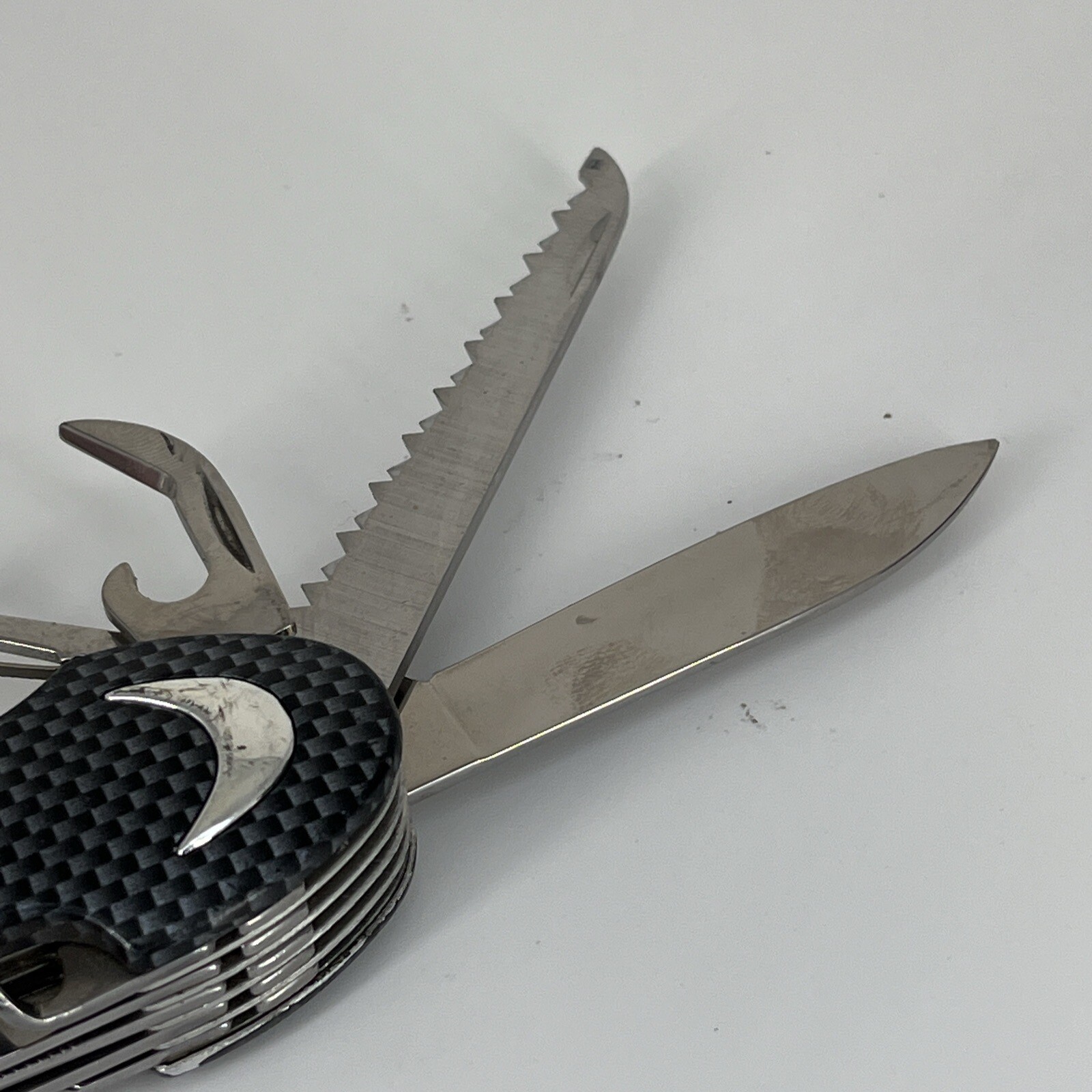 Appalachian Trail Gray Carbon Fiber Pattern Swiss Knife Multi Tool -10 Tools