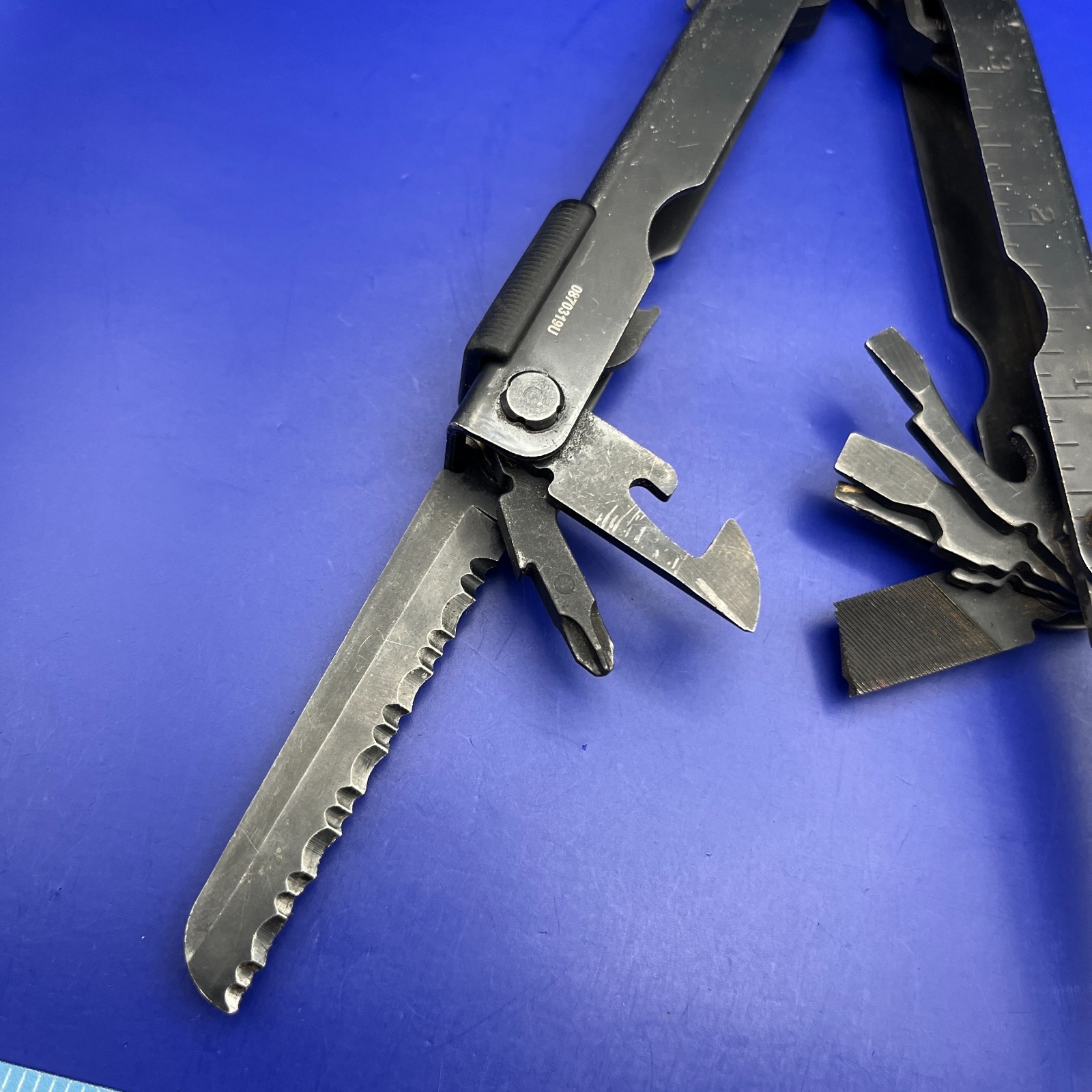 Gerber MP600 Black Oxide Multi-Tool Needle Nose Pliers