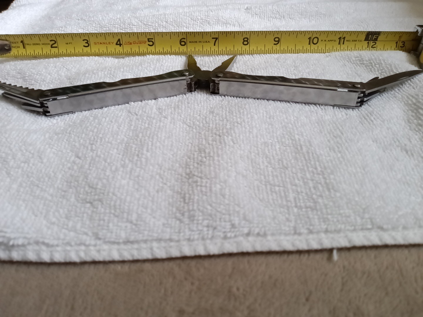 mini multi tool pliers