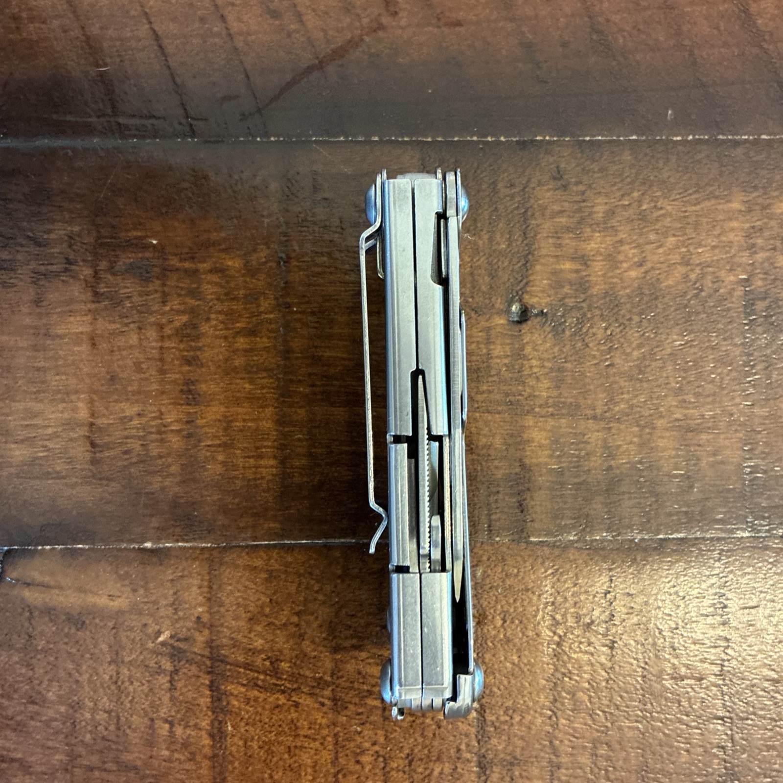 Leatherman Rev Multi-Tool “Nucor Decatur” – Nice!