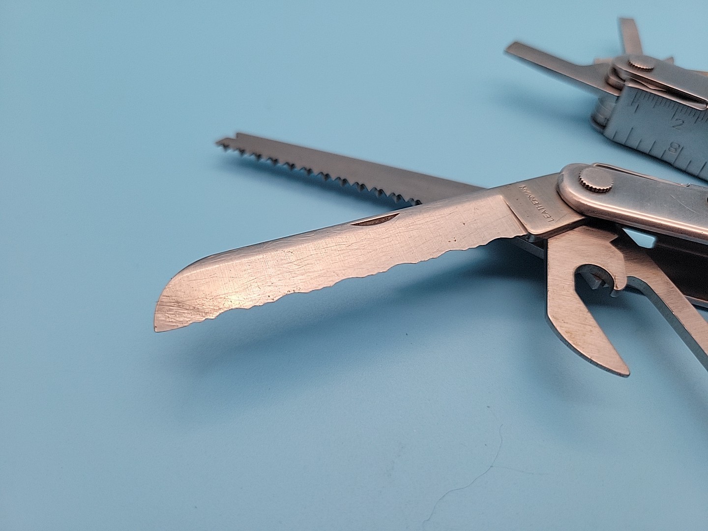 Leatherman Super Tool 200 Multi-Tool – Dated 1203 – Pliers, Knife, Saw, File