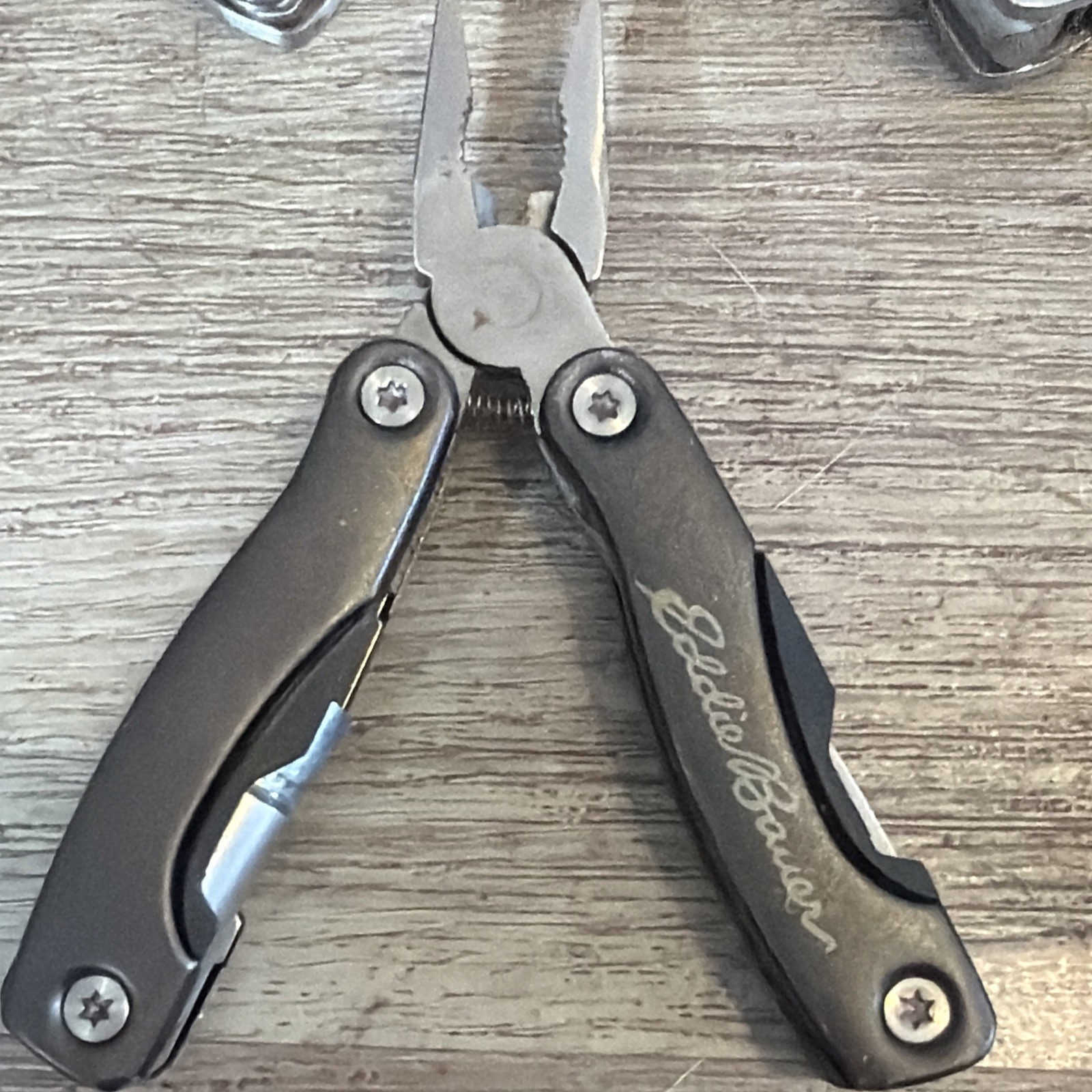 Lot Of 40 Multi Tools Pocket Knives Pliers Knife Tool Clean Outdoors Hunting