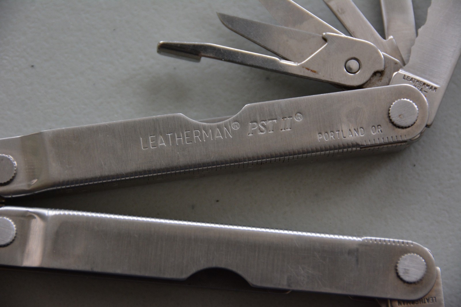 Vintage Original Leatherman Pocket Survival Tool PST ll Multi-Tool with Sheath