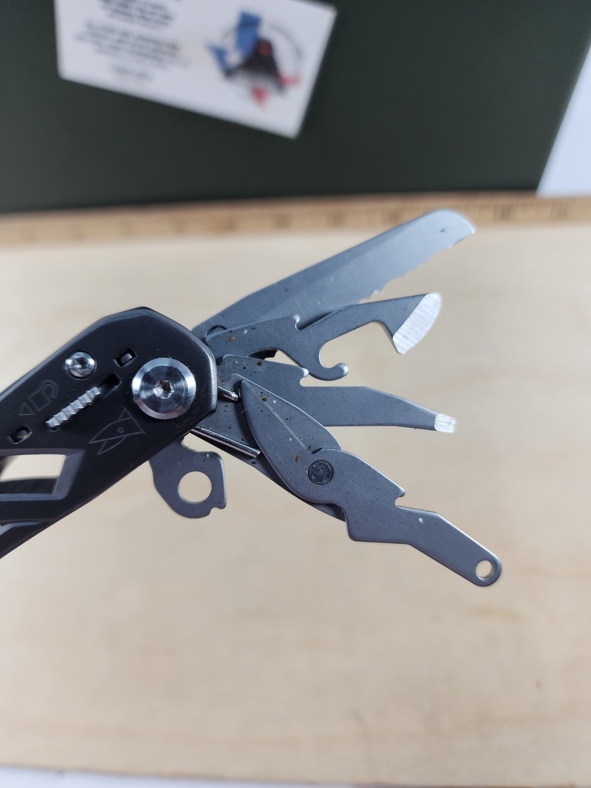 Gerber Suspension Multi-tool, Great condition. x1(ONE) per order
