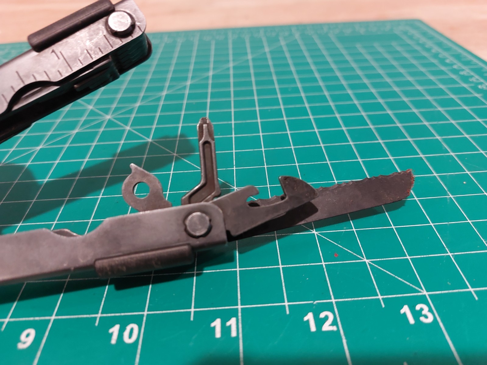 Gerber Multi-plier 600 MP 600 bluntnose Multi Tool Black Fair Shape