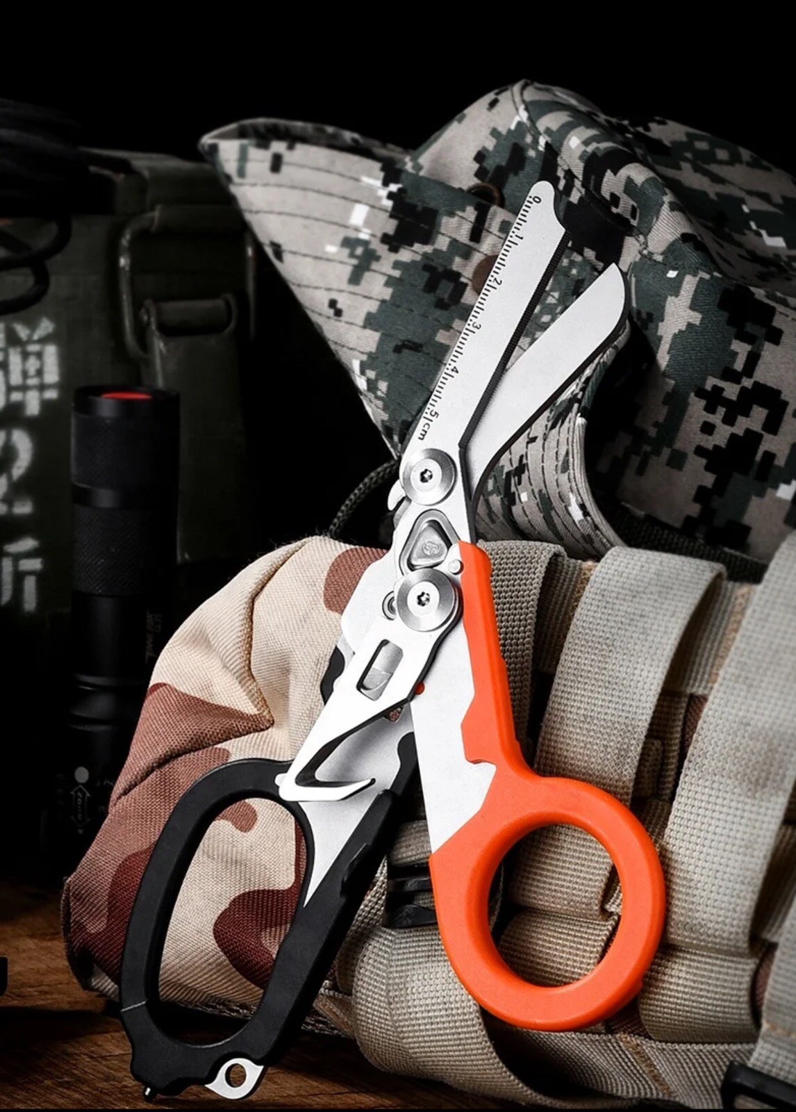 Emergency Trauma Multi Purpose Shears -EMT/Registered Nurse/ First Responders