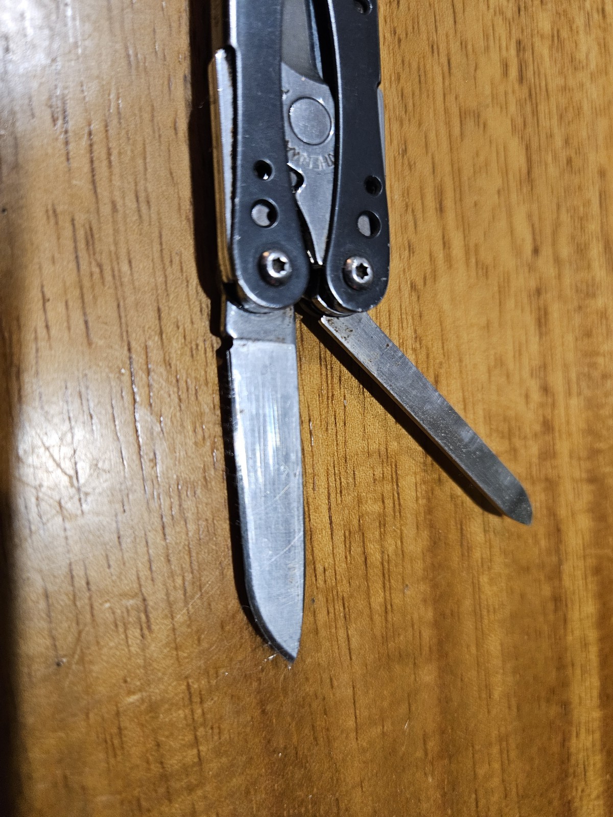 Rare Green Leatherman Style cs