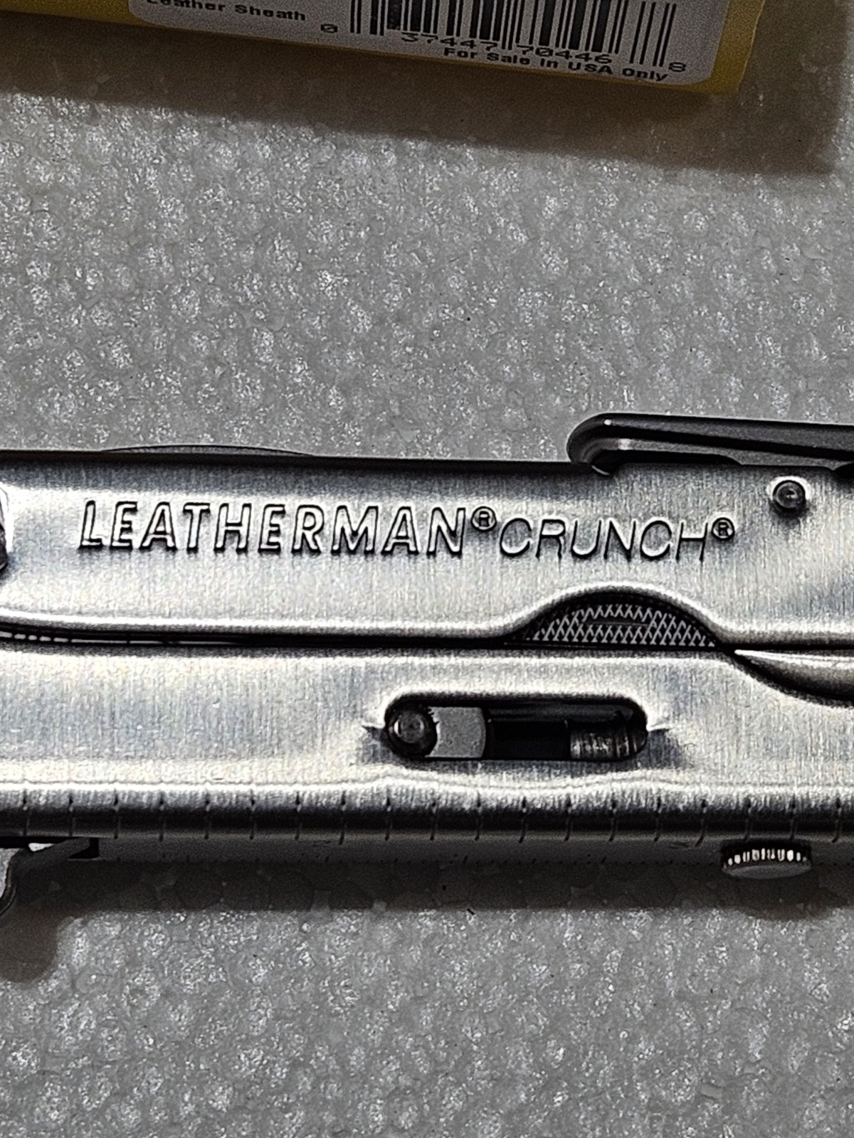 Leatherman Crunch multitool, LEATHER sheath. Made in USA. NEW UNUSED