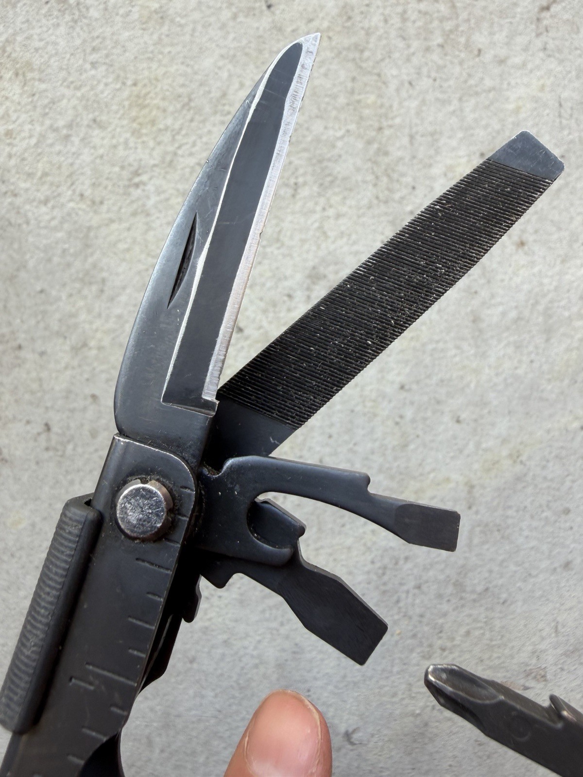 GERBER MP600 USA BLACK OXIDE MULTI TOOL, KNIFE, PLIER, W/SHEATH, VERY GOOD OA!