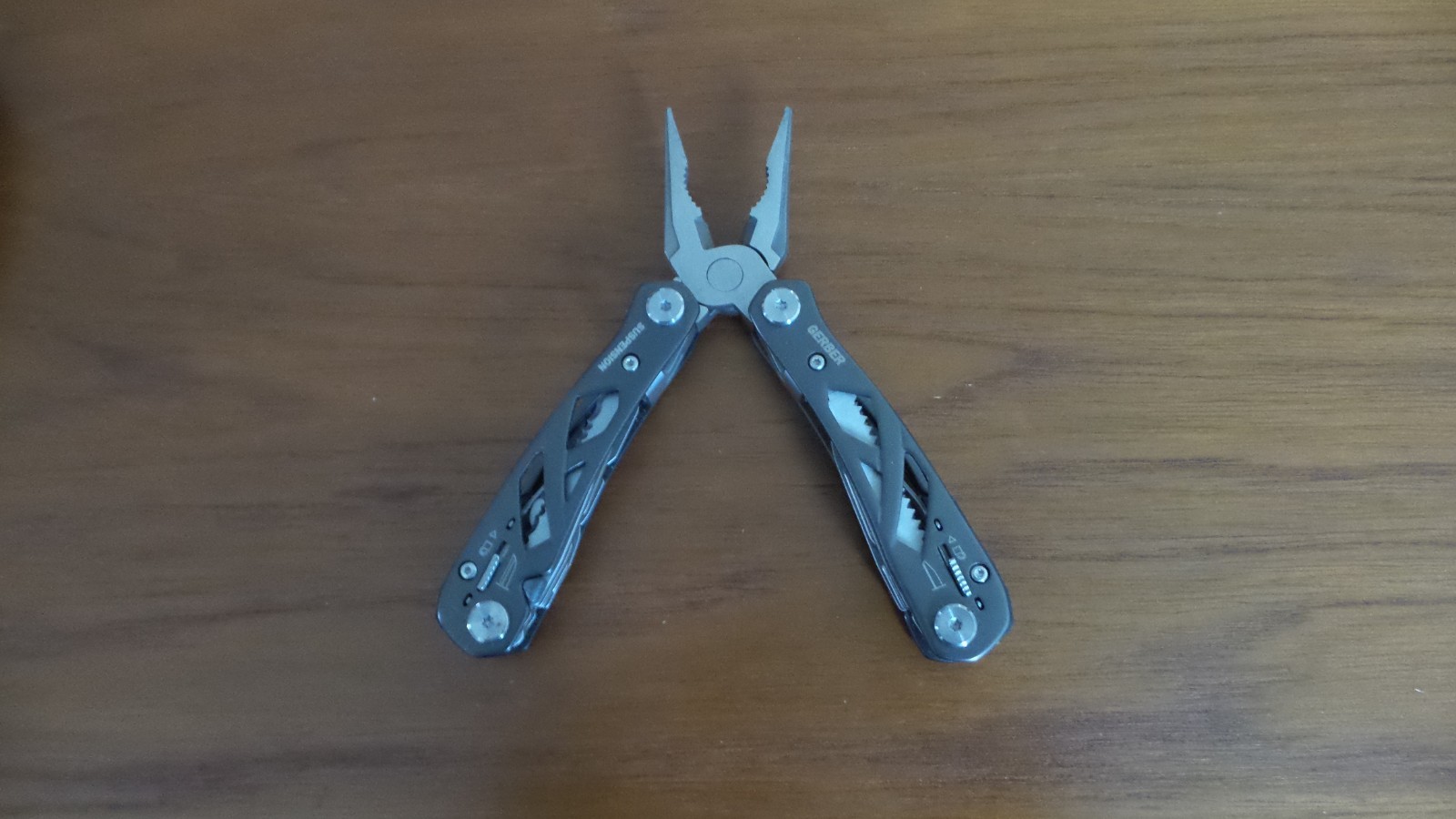 Smith and Wesson Bullseye and Gerber Multi-tool great camping starter kit