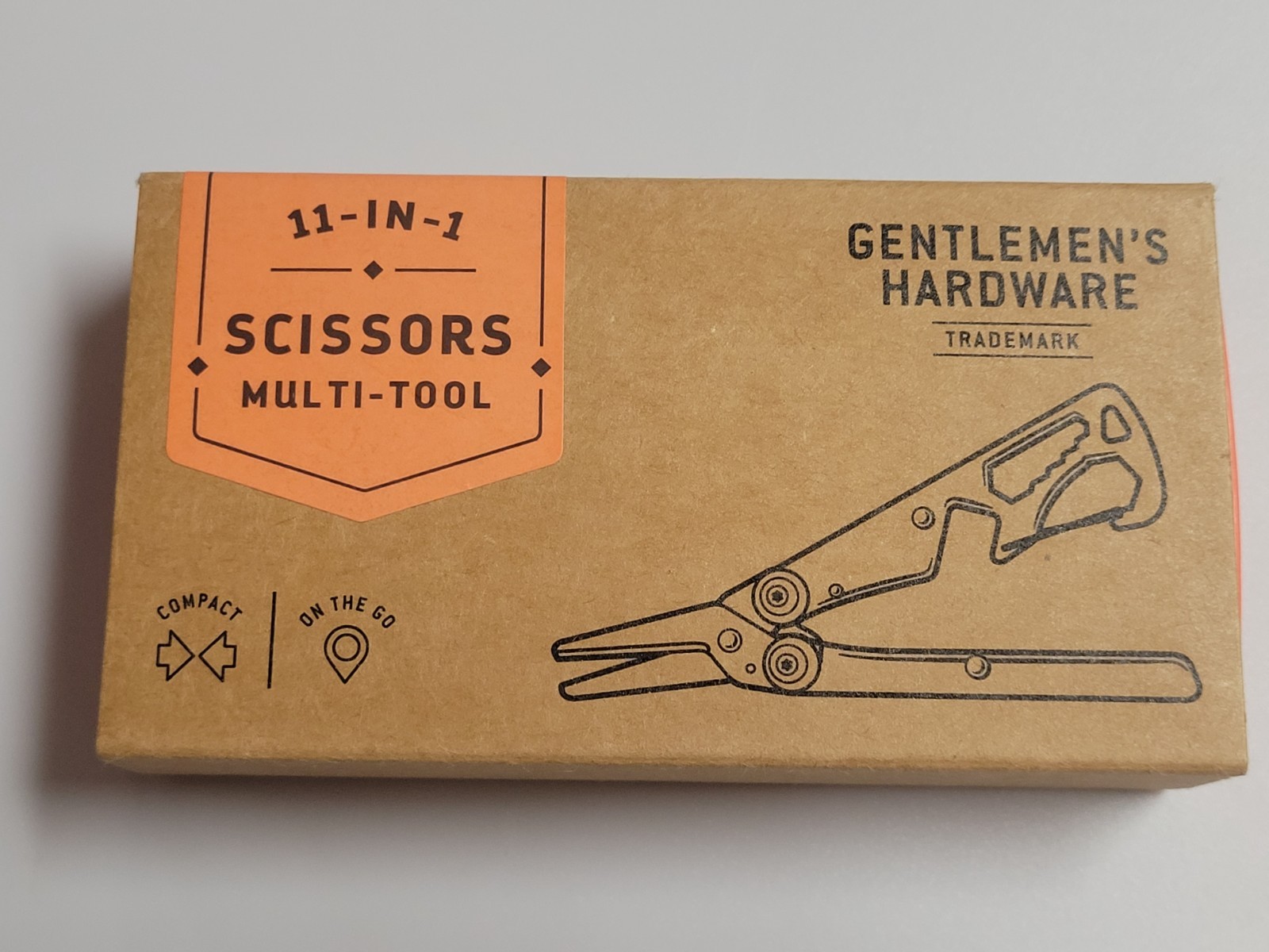 Gentlemen’s Hardware 11-in-1 Scissors Multi-Tool (2020) Brand New USA Novelty