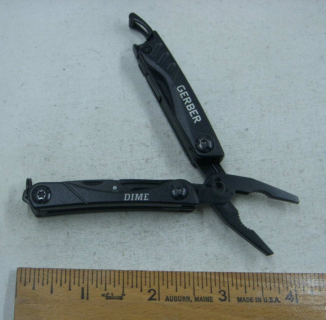 Gerber Dime 4660524D1 Black 11 Function Multi Tool