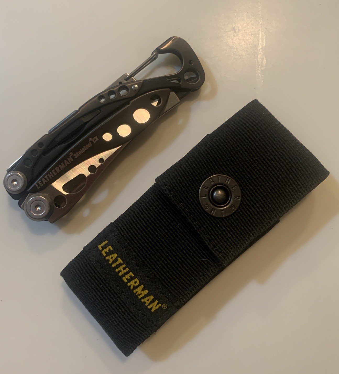 Leatherman Skeletool CX Multitool Plain Edge Knife 154CM Clean And Pristine