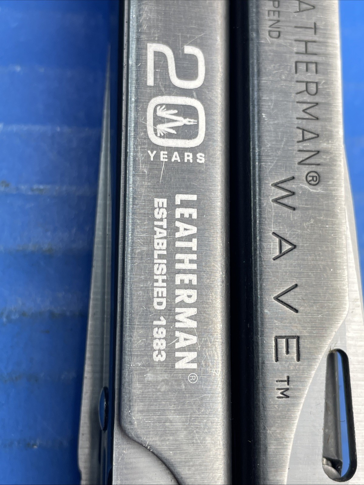 Leatherman Wave Original 20th Anniversary Limited Edition black oxide