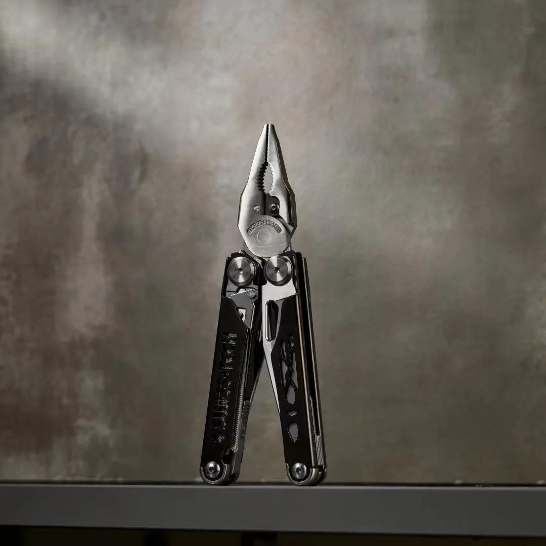 Swiss Tech 37-in-1 Multitool Pliers Folding Edc Scissors Survival Hand Tool