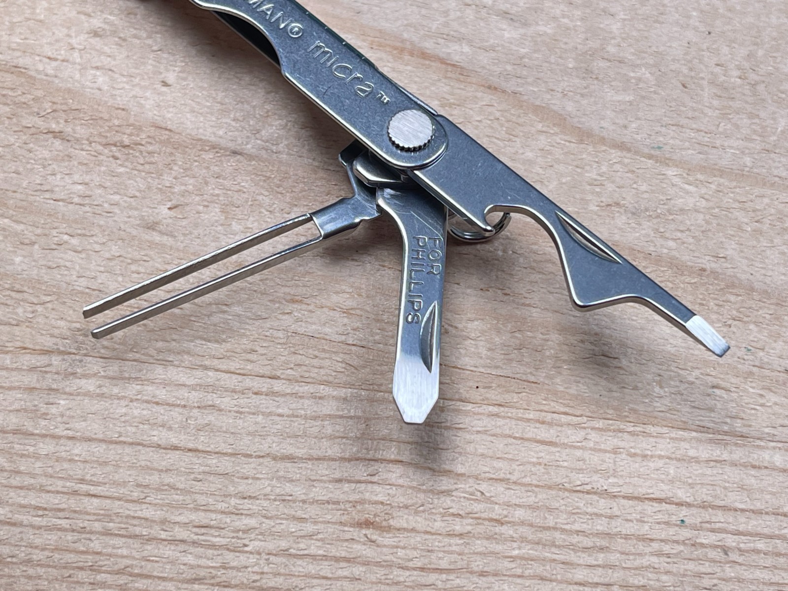 Leatherman Micra Stainless Steel Multi-tool Knife 03/06 Pat Pend. – Very Nice