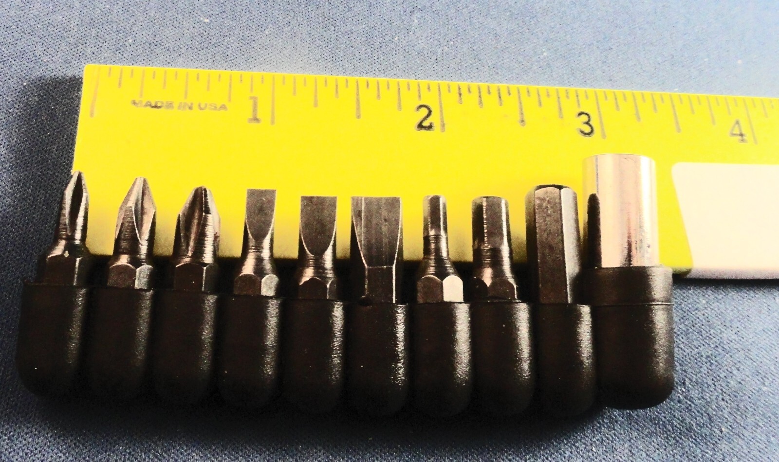HEAVY DUTY LEATHERMAN LIKE MULTI TOOL: AXE HAMMER ETC