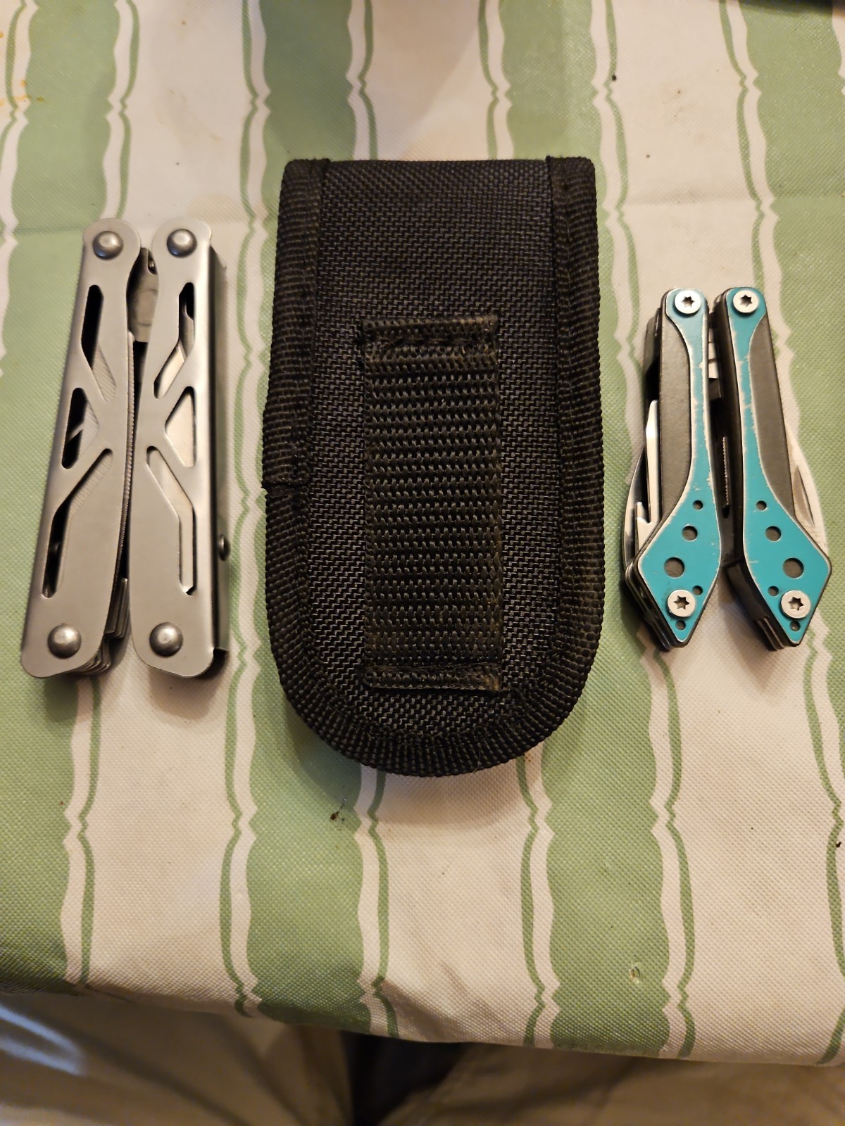 Multi Tool Knifes Ozark And Cabelas
