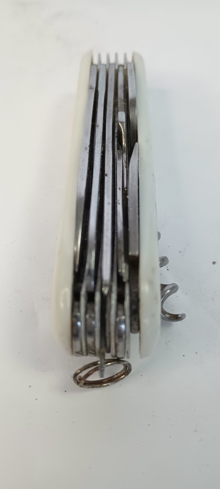 15 in 1 Multi Tool Pocket Knife Scissors Saw Corkscrew Fish Scaler Reamer File