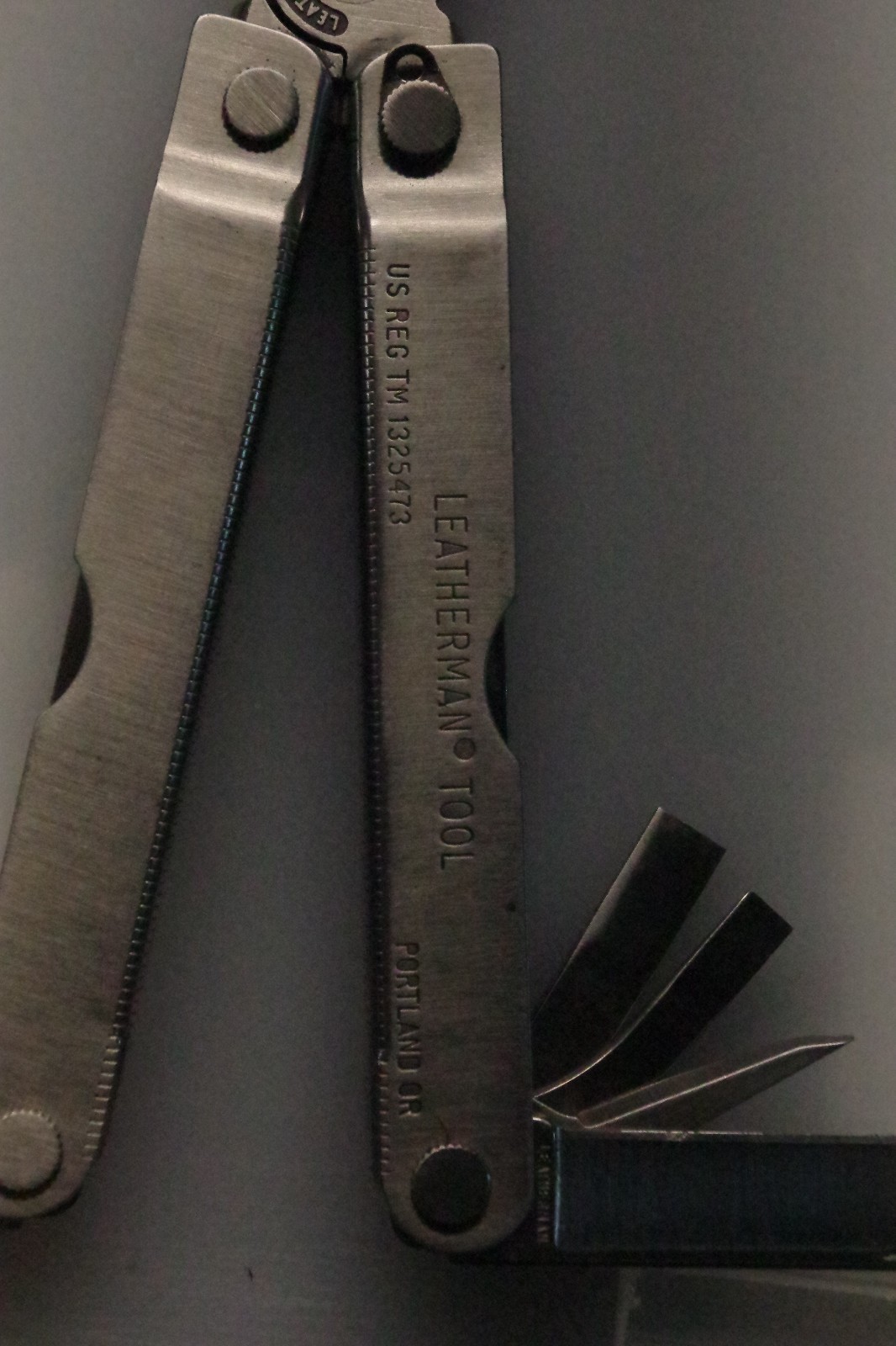 VINTAGE LEATHERMAN MULTI TOOL PST 11-IN-1 WITH LEATHERMAN SHEATH (07MA26CA)