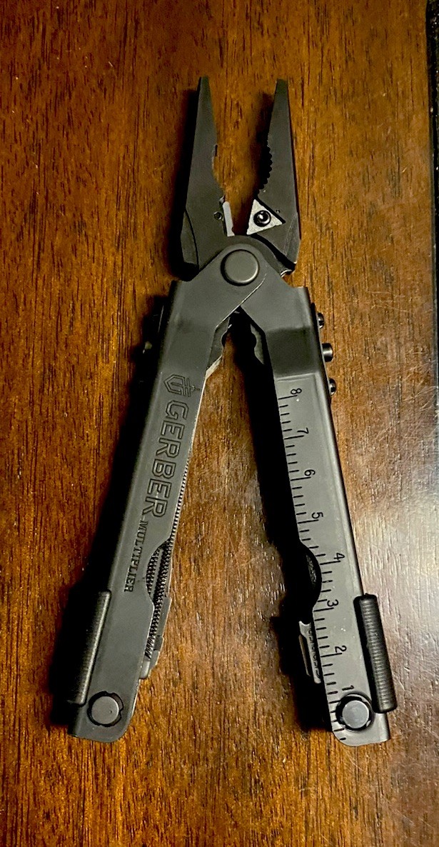 ORIGINAL Gerber MP600 Needle Nose Multi-Plier Multitool W/Belt Sheath – USA