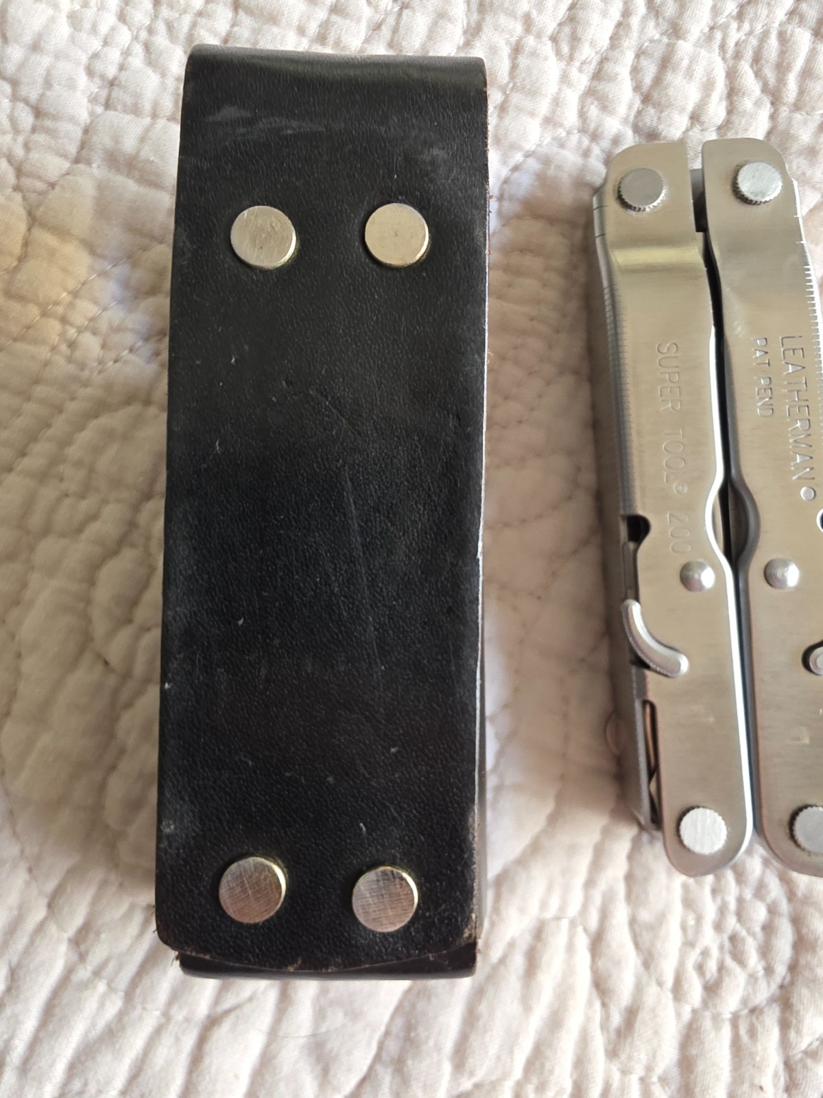 Leatherman Supertool 200 w/Leather Sheath Discontinue Retired Great condition