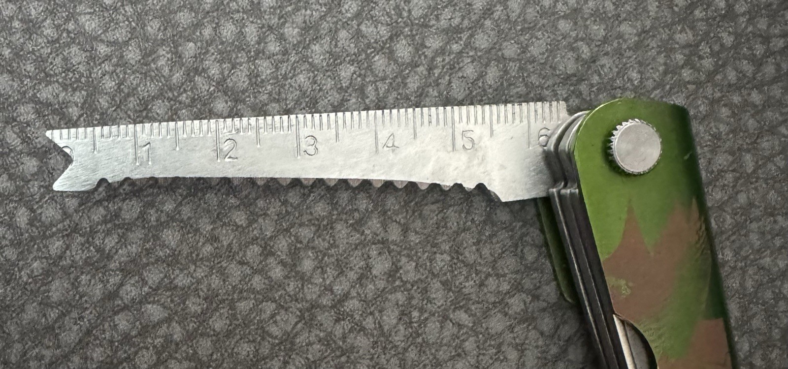 Multitool w/ Pliers Knife Screwdrivers Bottle Opener Saw Ruler Sheath Flashlight