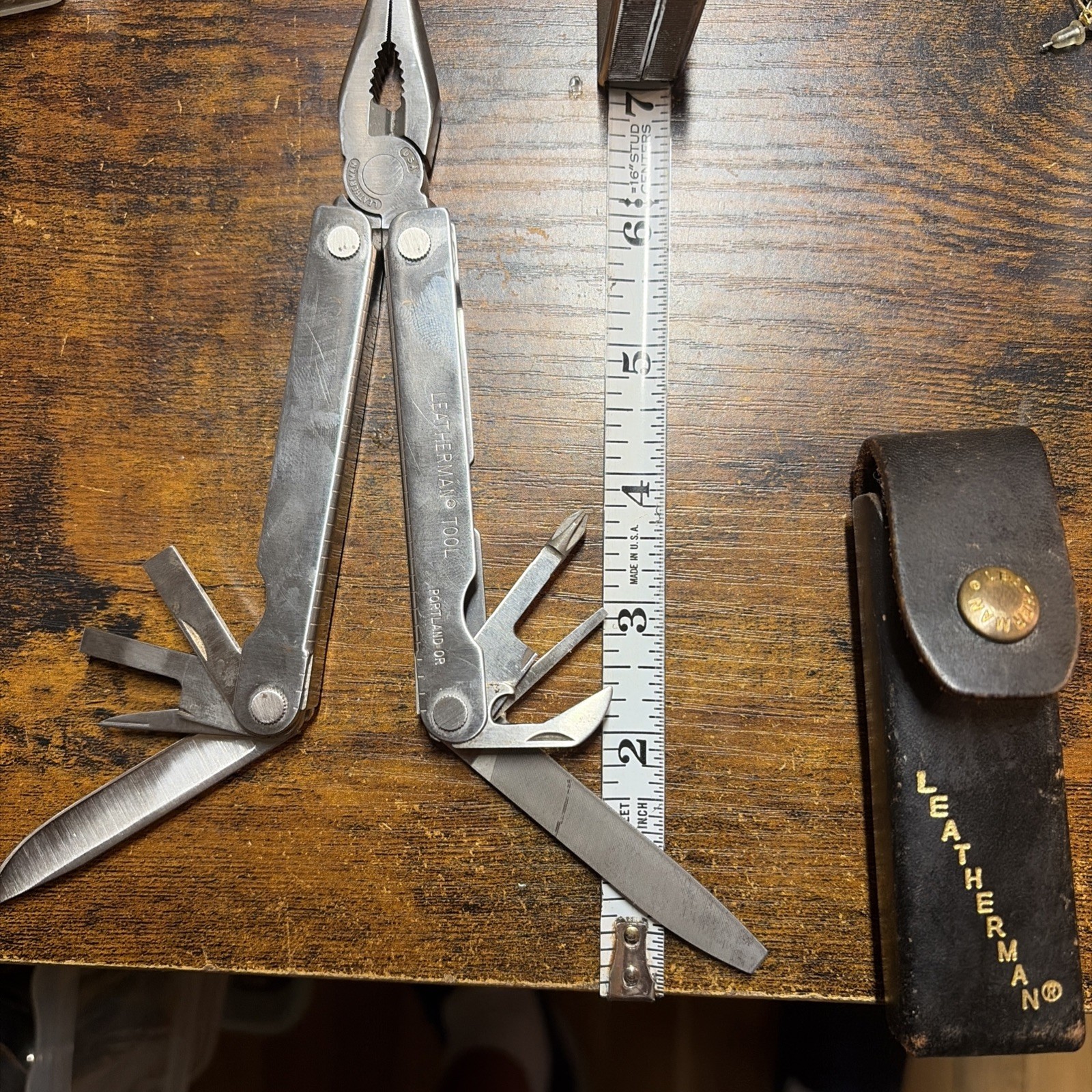 Leatherman Tool Multi-Tool Stainless Steel Silver/Black Sheath Plier Knife File