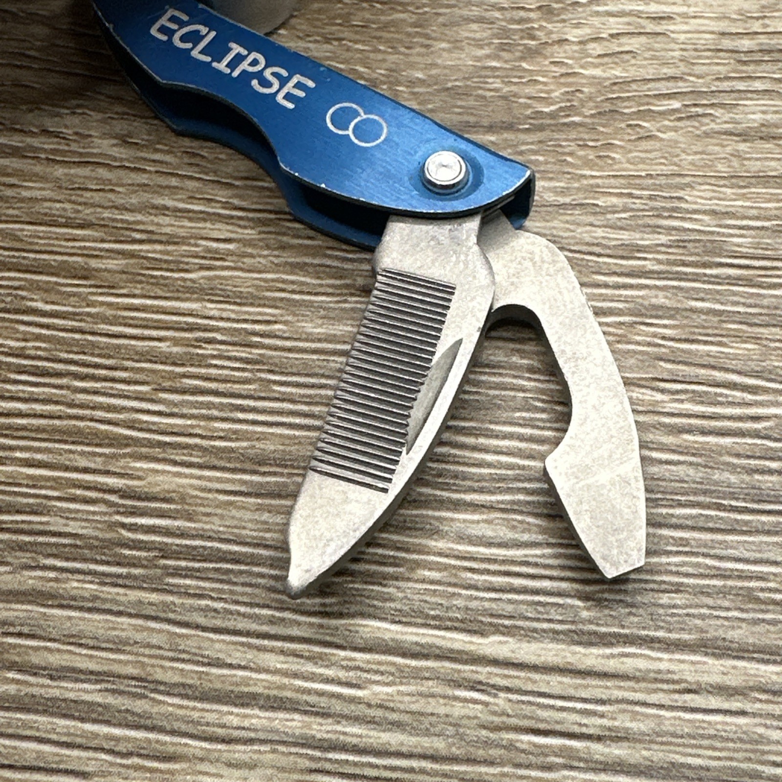 Gerber Eclipse Fiskars Multitool Scissors File Knife Screwdriver Bottle Opener
