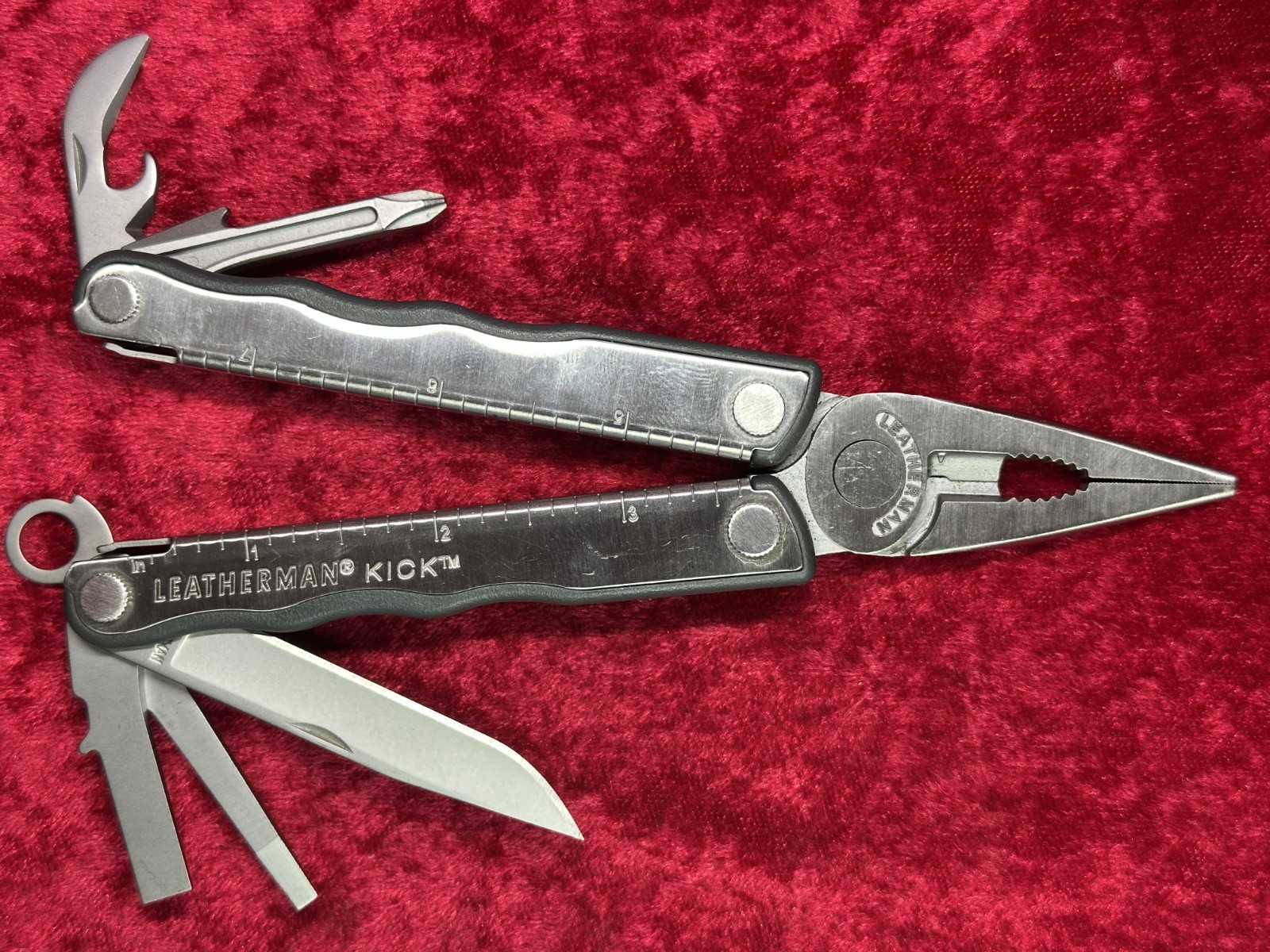 Leatherman Kick Stainless Steel 8 Tool Multi-Tool Retired Random Pick Used (360)