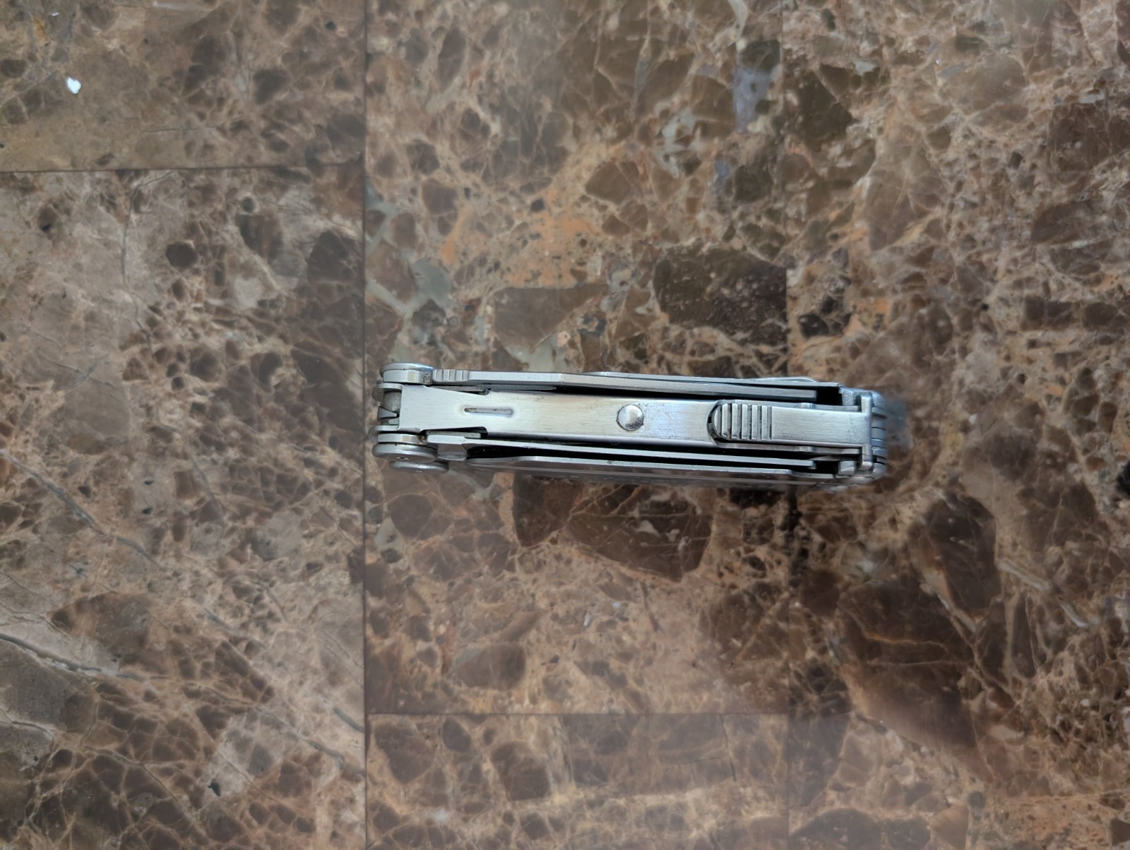 Leatherman – Wave 2.0 Model (2004-2018) | StainSteel W/PocketClip-Used Condition