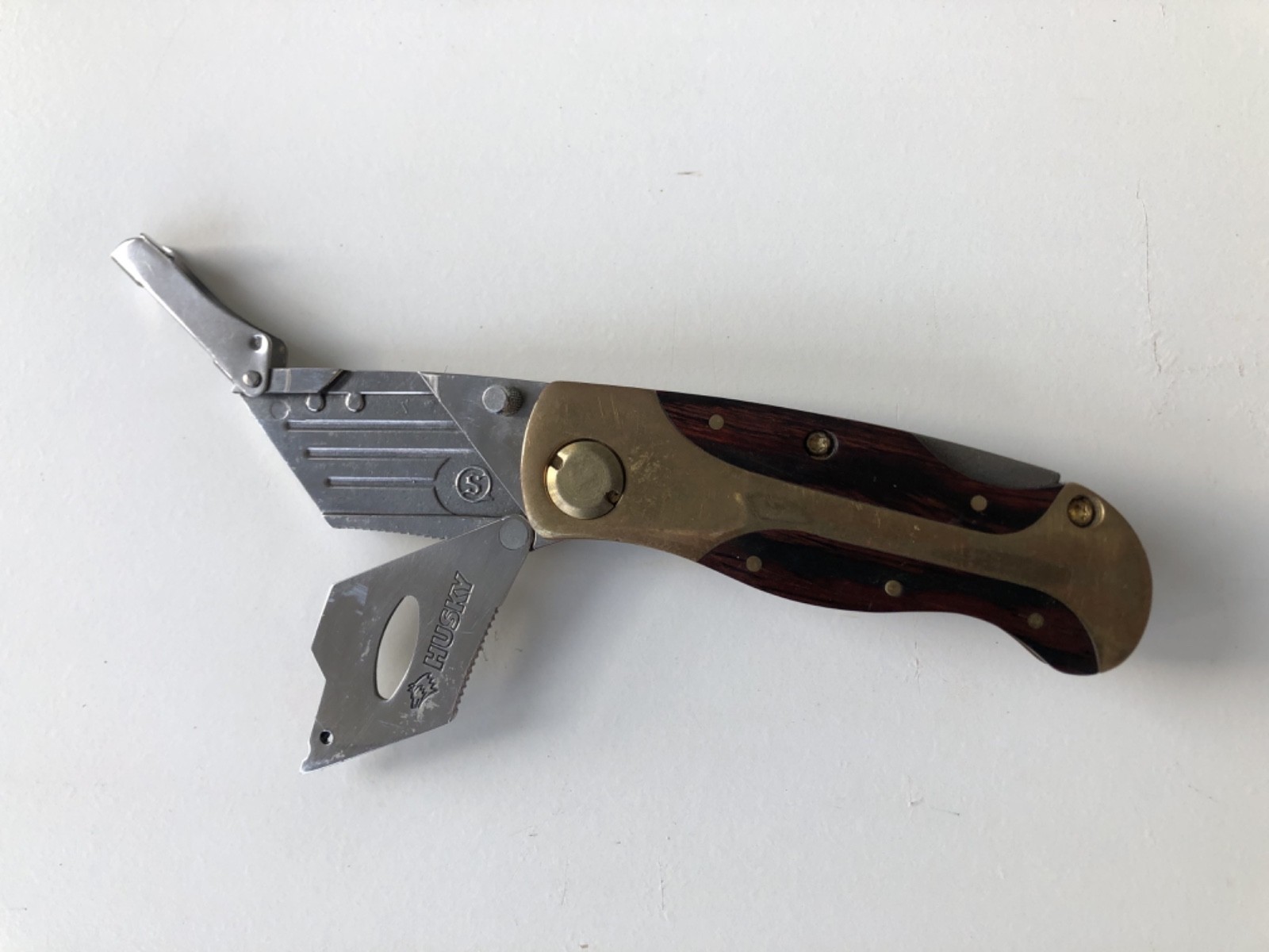 Husky Folding Utility Knife & Multi Tool Set with Brass & Wood Handle w/ Pouch