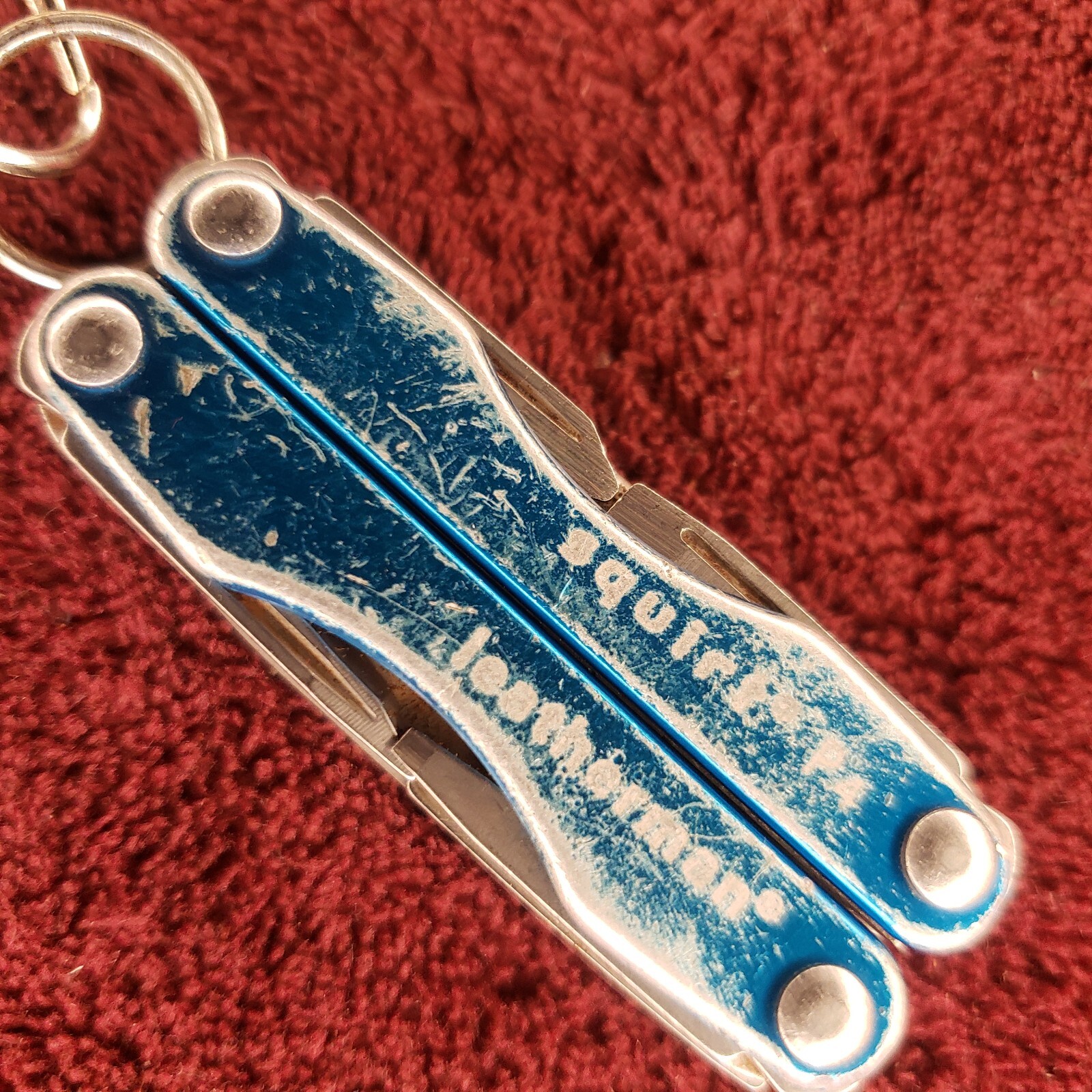 🔪🔪 Leatherman Squirt P4 Multi-Tool Blue Keychain