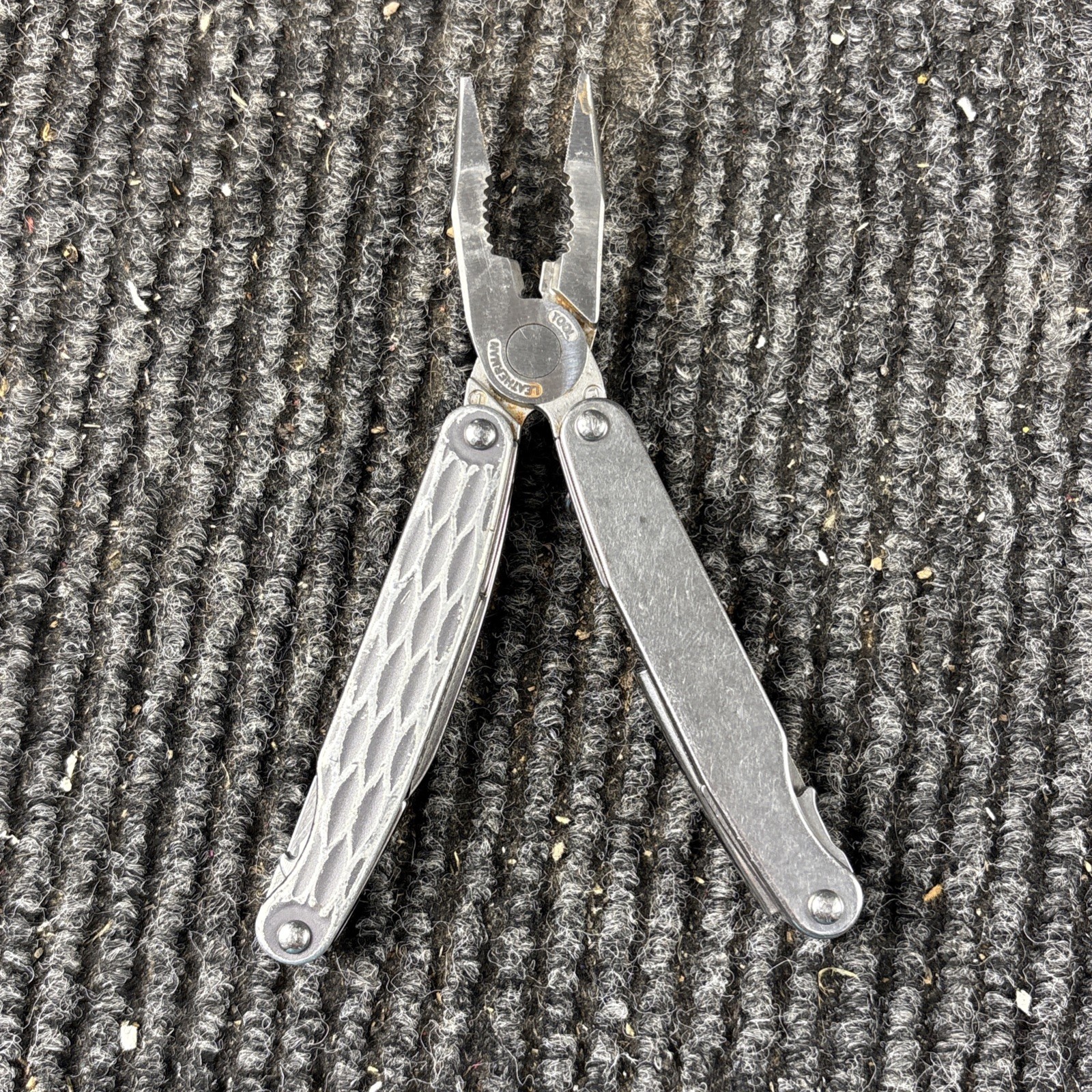 leatherman juice c2 Gray (191)