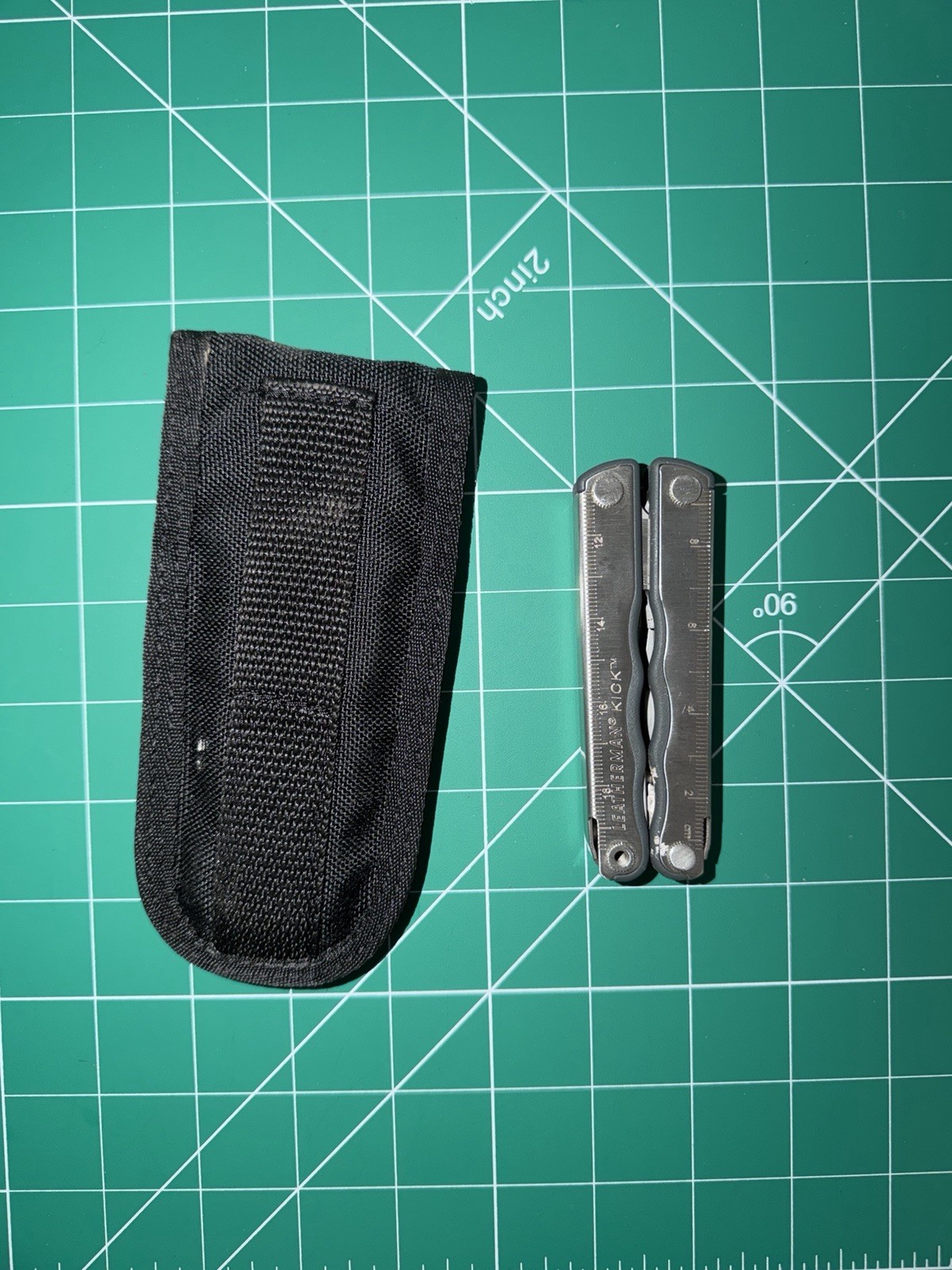 Leatherman Multi-Tool Silver Stainless Steel Straight Edge Knife Plier Sheath