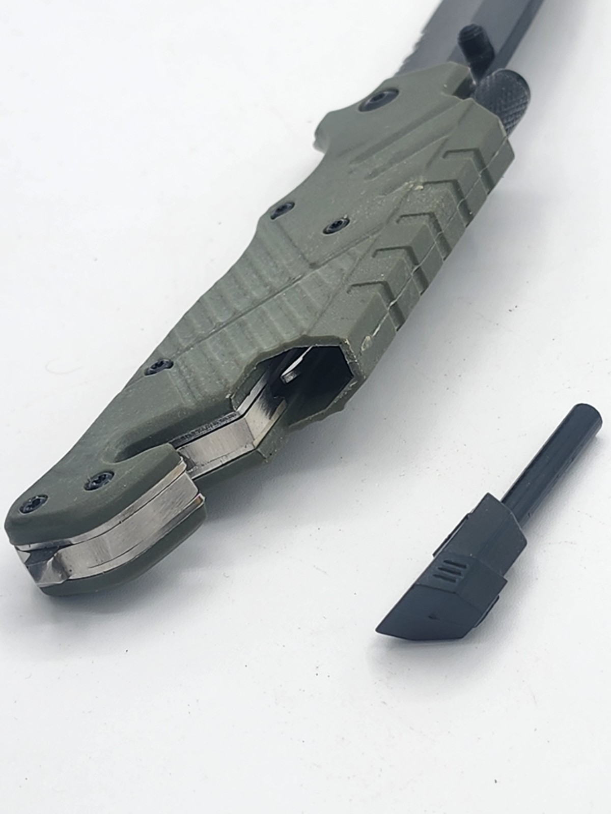Ozark Trail 6 In 1 Multi Tool Lock Blade Knife Cord Cutter Bottle Opener