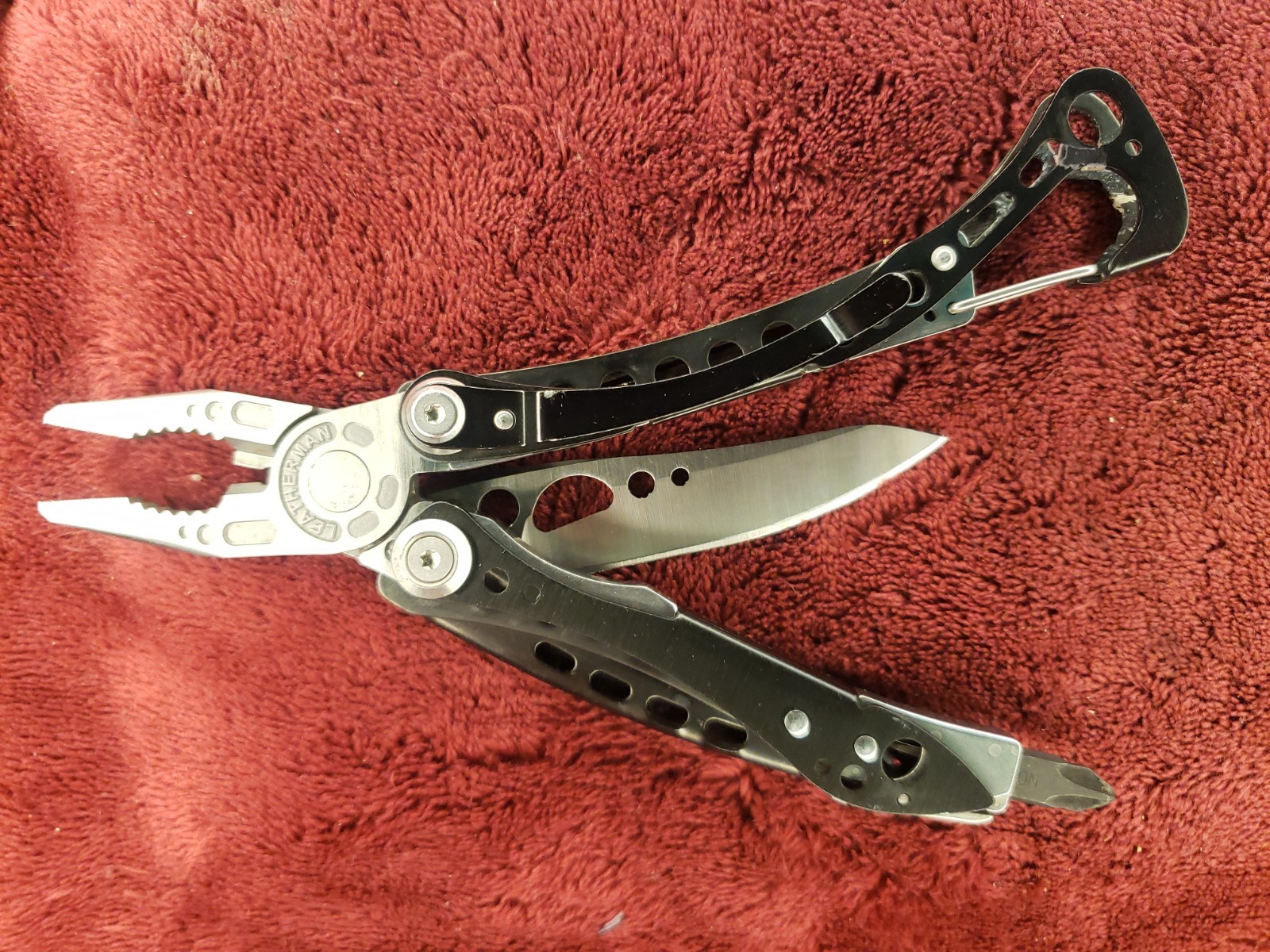 🔪🔪 Leatherman Skeletool CX Multi-Tool Pliers Knife