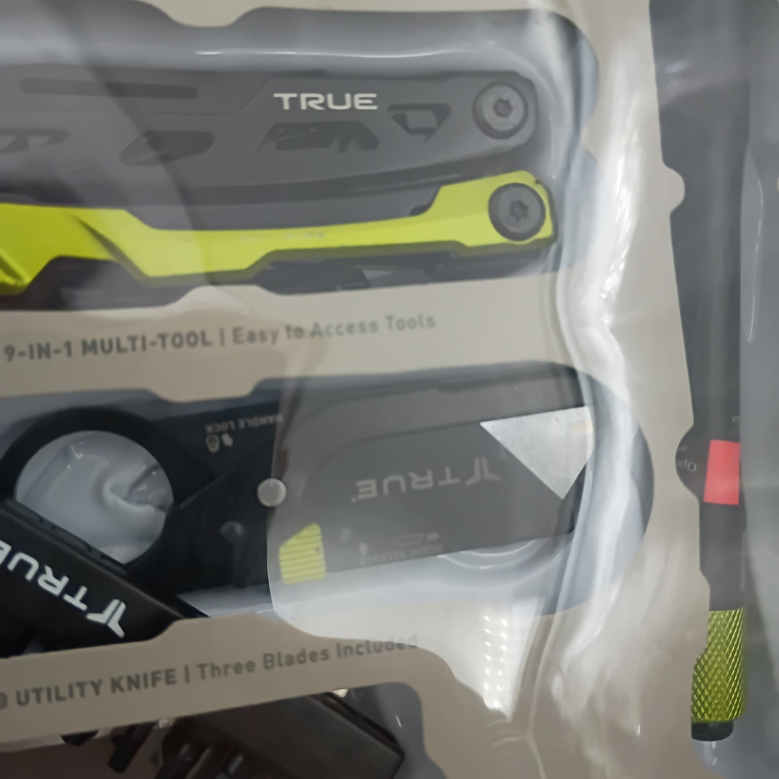 TRUE Utility 5-Piece DIY 9-in-1 Multi-Tool Kit, Knife, Pen Light w/ Pouch NEW
