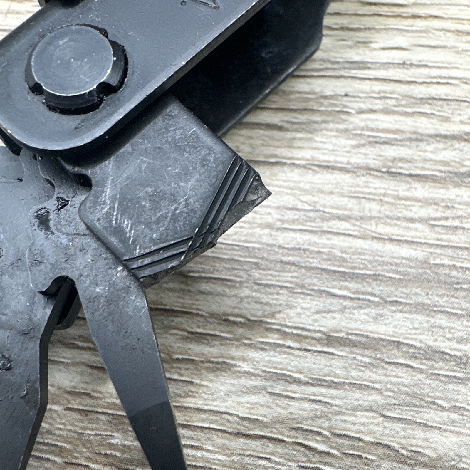 Gerber MP600 Multi-Plier Multi-Tool – Black BROKEN FILE!