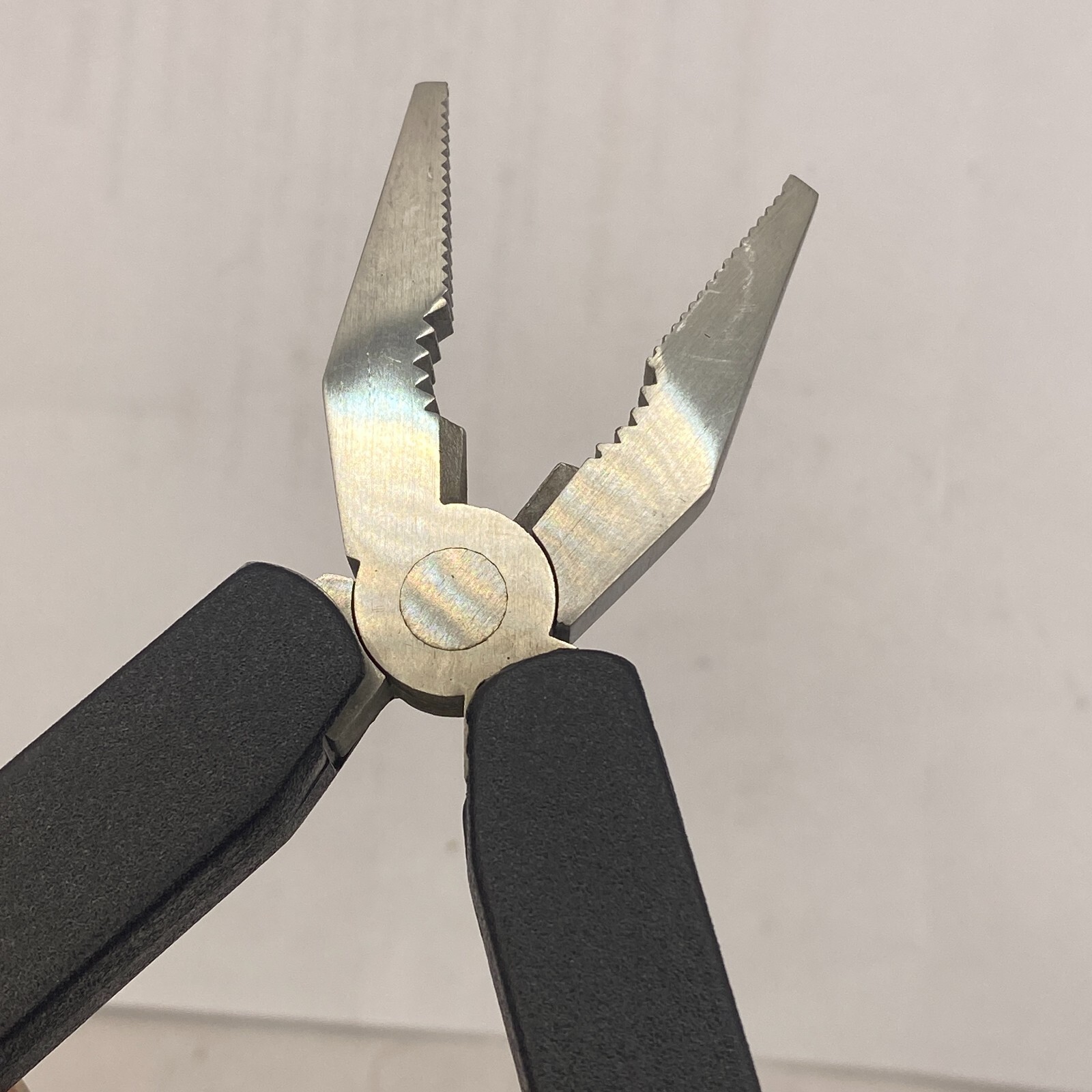 Multi Tool Utility Tool With Black Leather Case ⭐