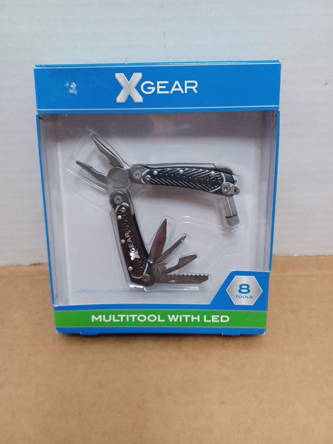 X-Gear 8 Tool Men’s Multi-Function Tool w/Led Light Black