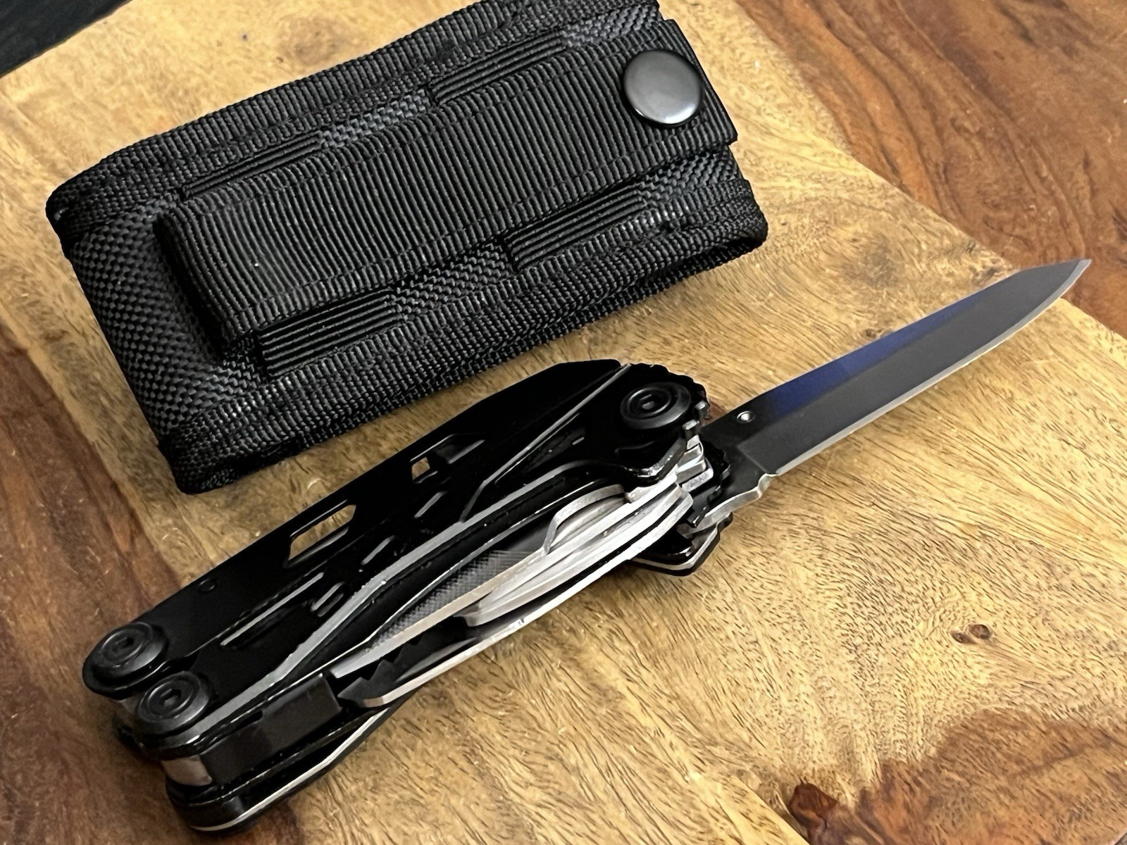 Basecamp Firestarter 11- in 1- 420 Stainless Steel Multitool Nice w/Molle Sheath