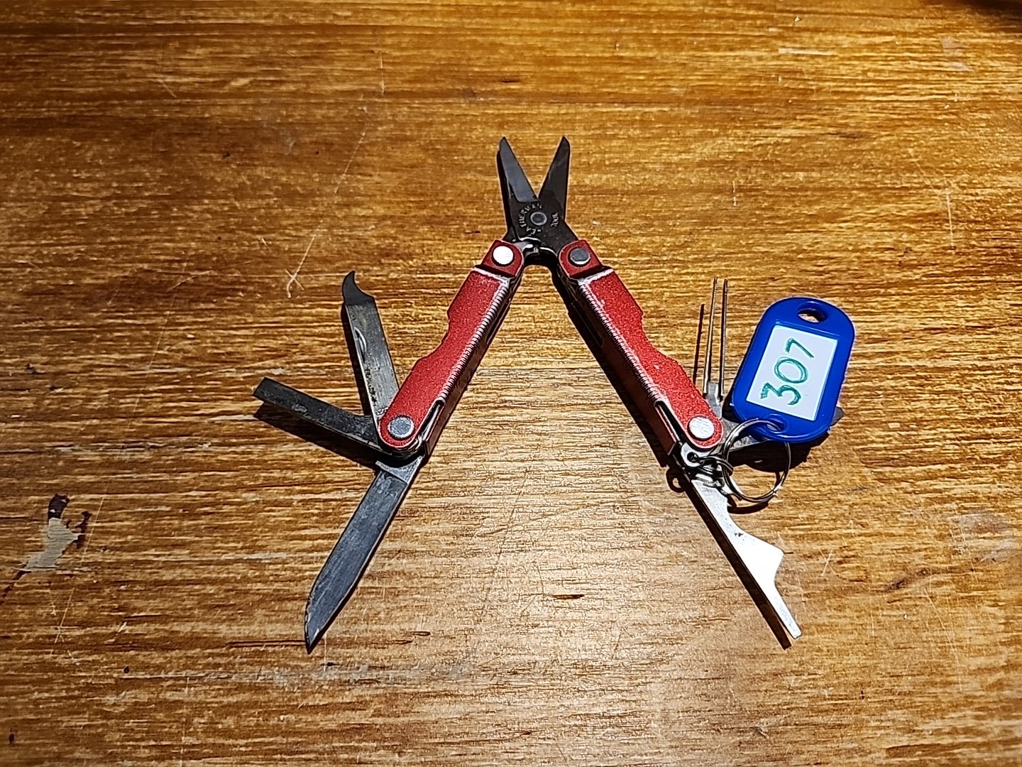 Leatherman Micra Multitool – Red, Stainless Steel, Used, Good Condition