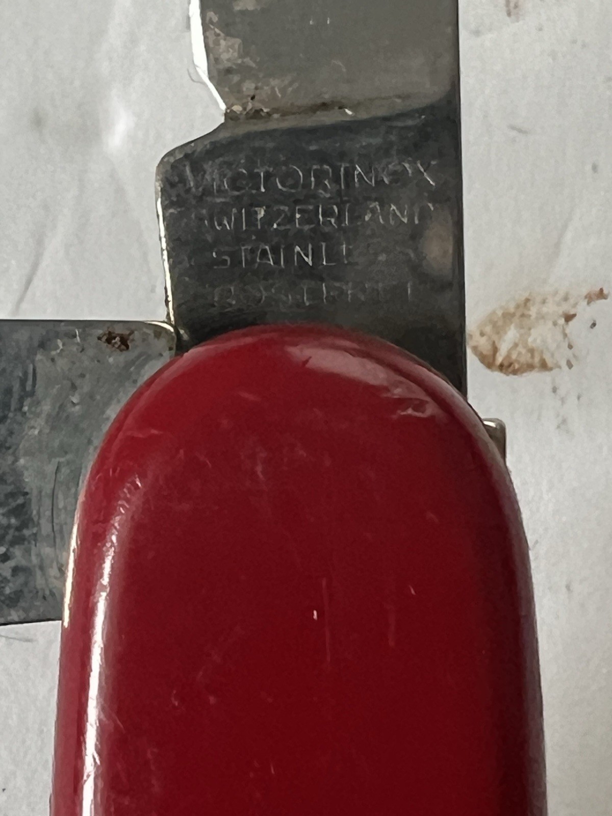 Victorinox Officier Suisse Red 6-Tool Knife Corkscrew 2.5in Stainless
