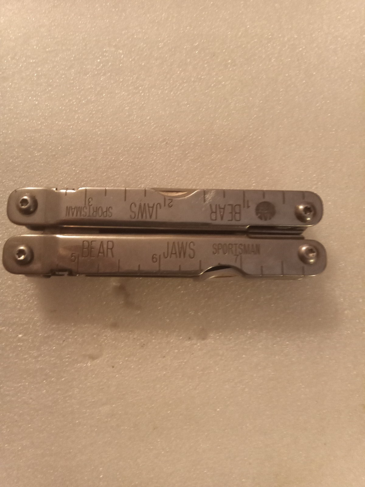 Bear Sportsman Multi Tool Knife Pliers Mac Tool branded