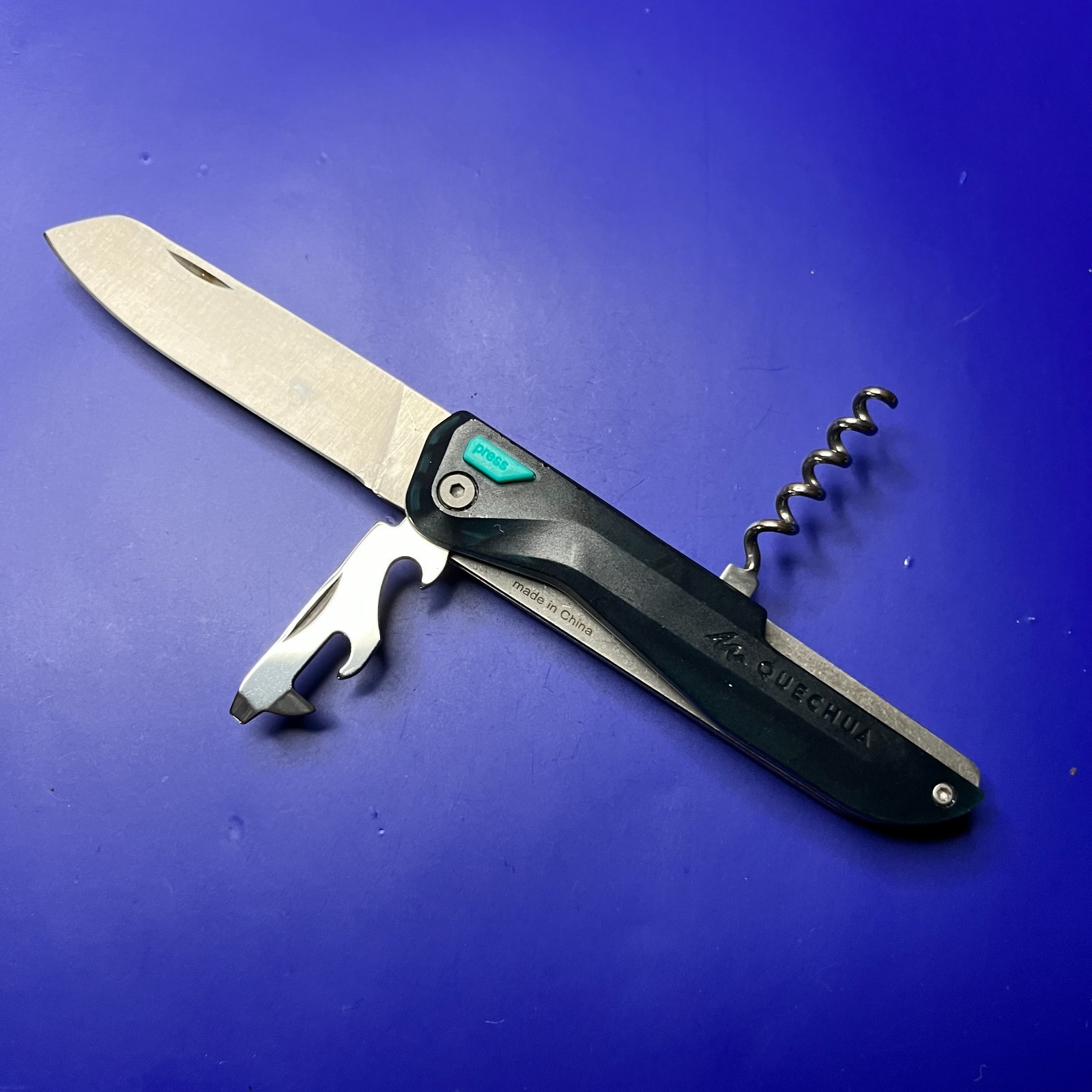 QUECHUA CLAP FOLDING KNIFE NAVAJA MULTITOOL
