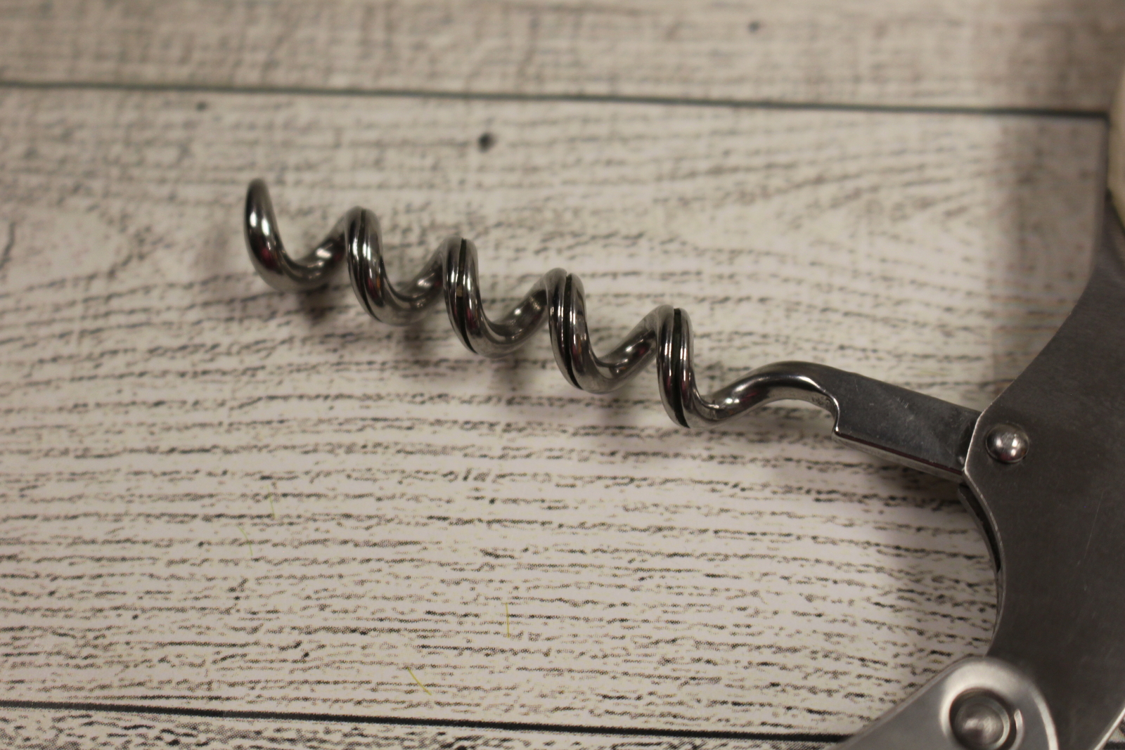 HiCoup Foldable Cork Screw Knife – Used