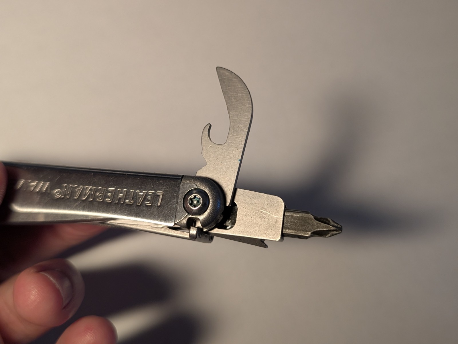 Leatherman Wave Multitool W Sheath and Bits Good Shape See Pics!