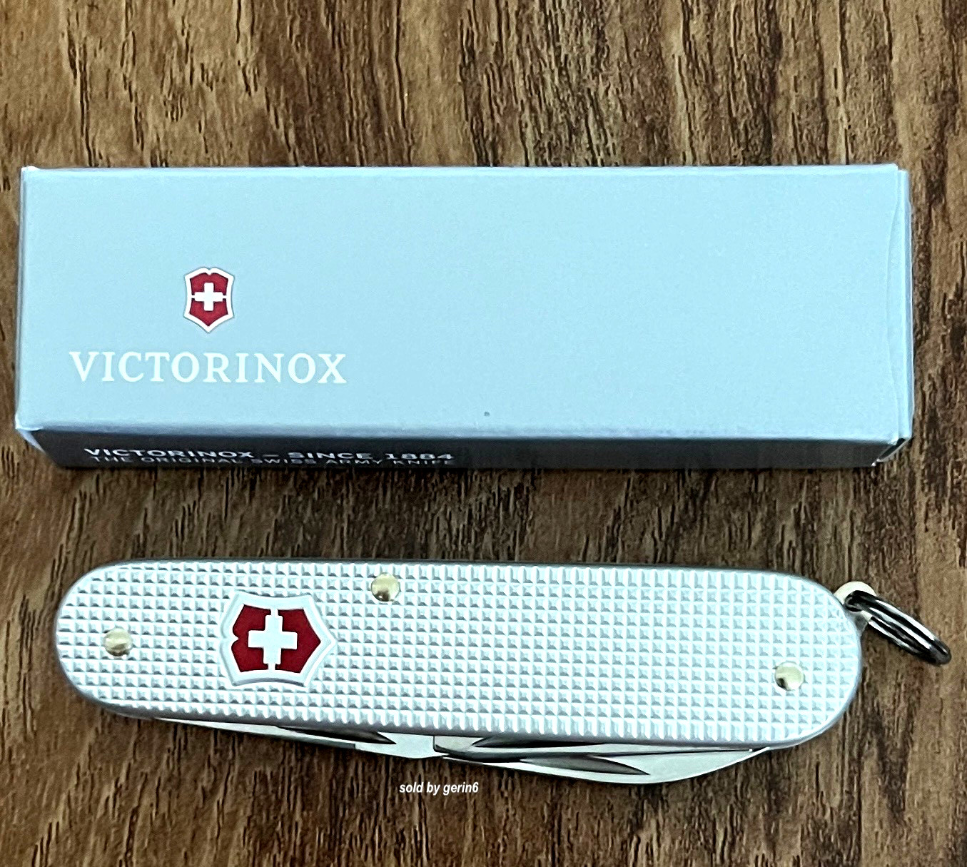 Swiss Army 84mm Knife, Silver Alox Cadet Victorinox 0.2601.26 New In Box