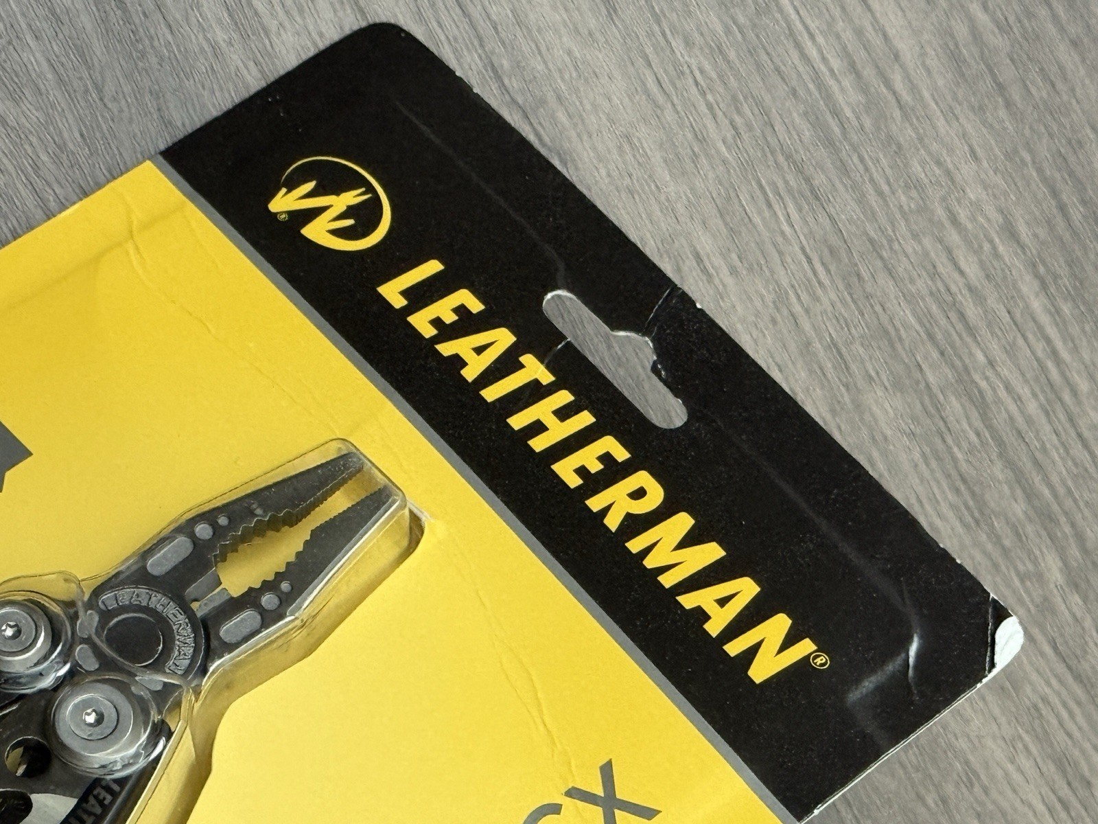 Leatherman Skeletool CX Carbon Fiber Handle Insert, 154CM Blade, DLC coated